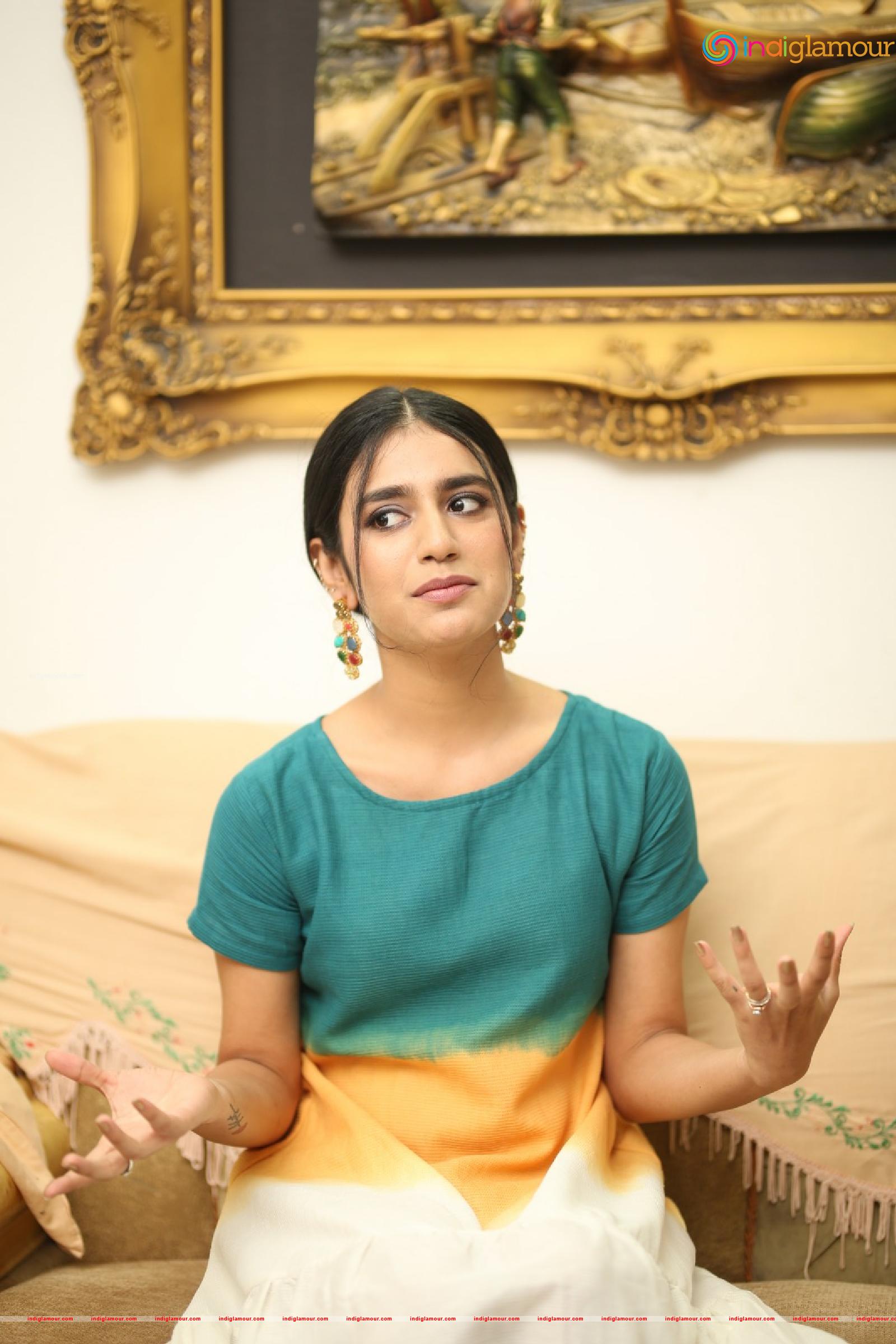 Priya Prakash Varrier Actress hd photo