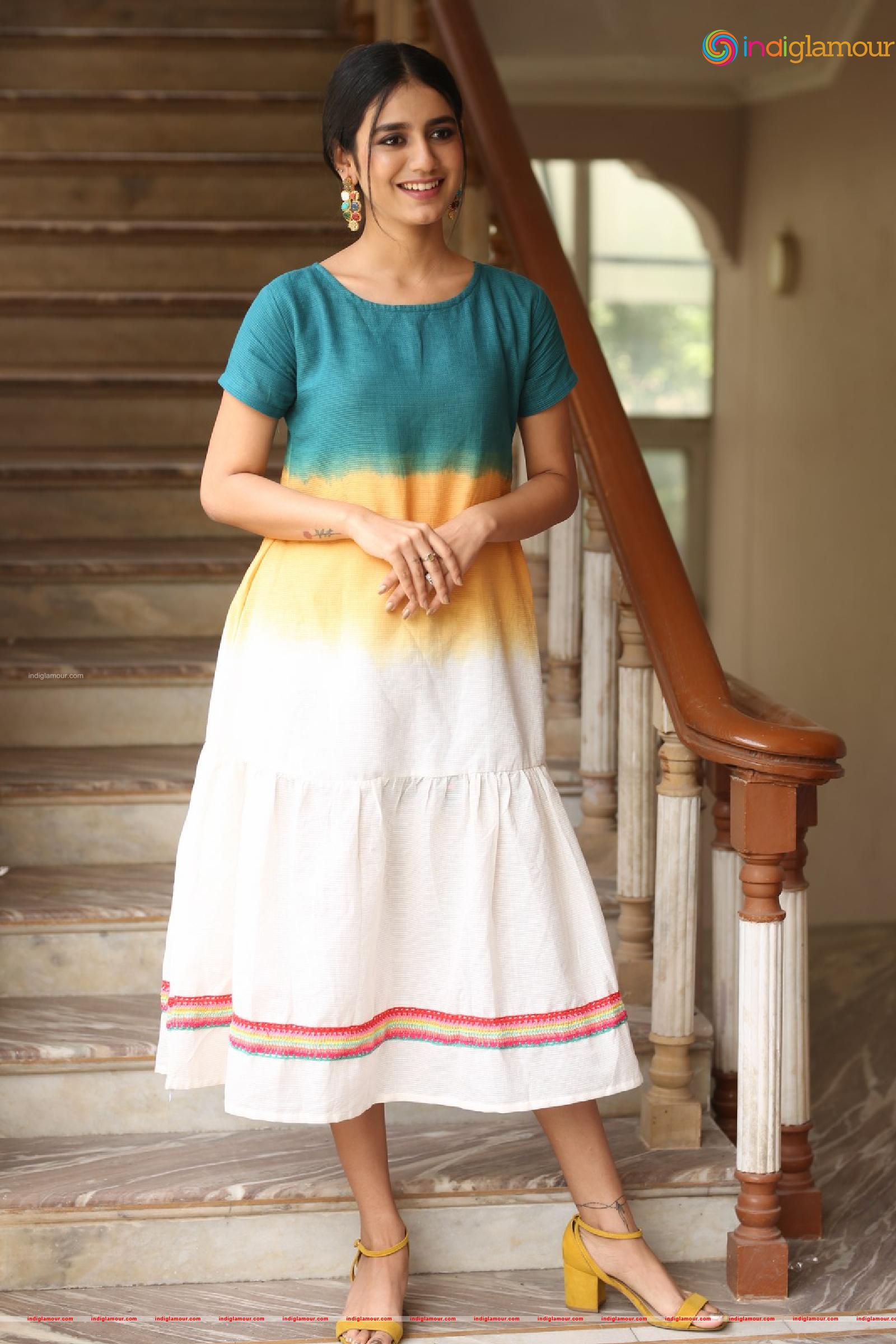 Priya Prakash Varrier Actress hd photo