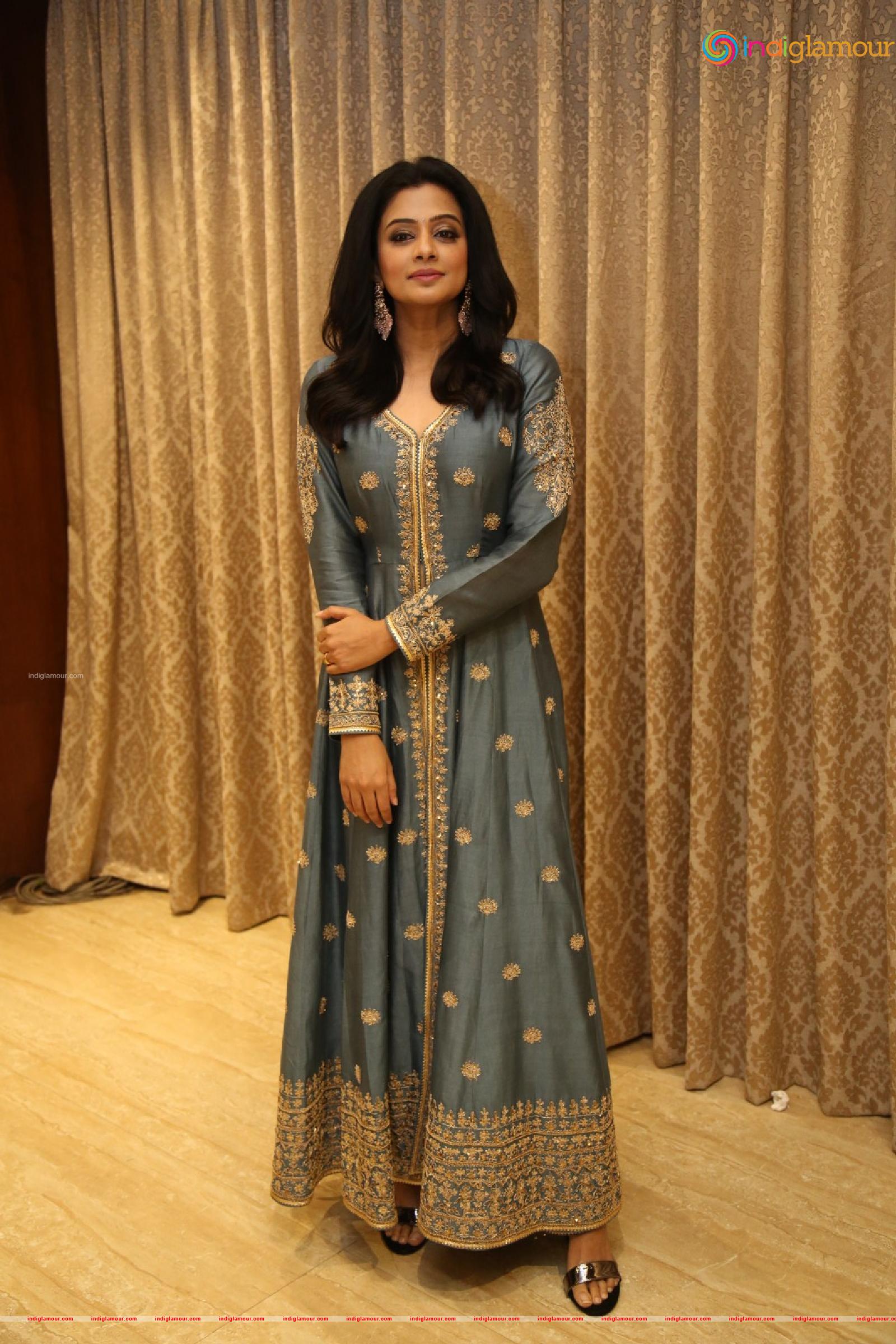 Priyamani Actress hd photo