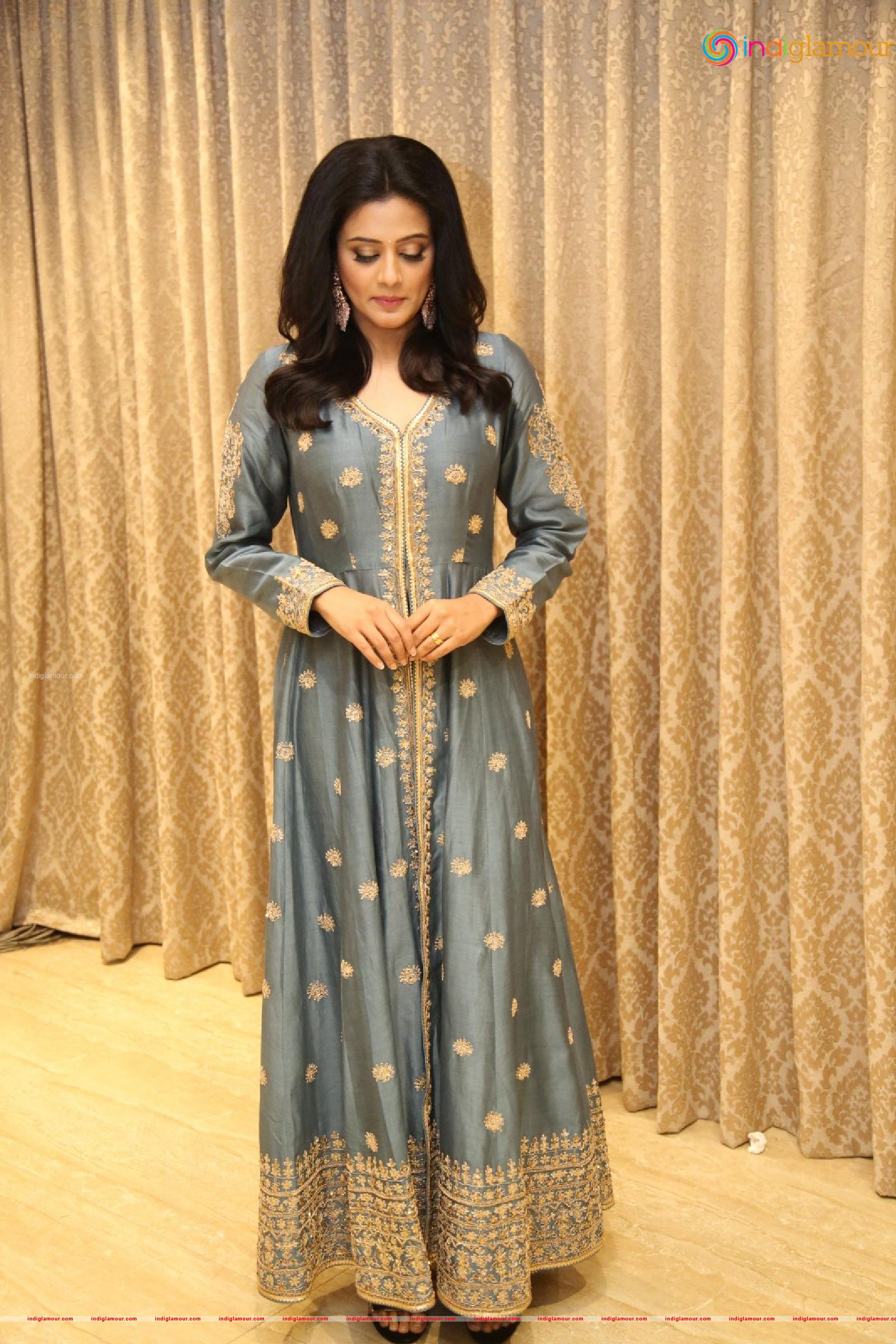 Priyamani Actress hd photo