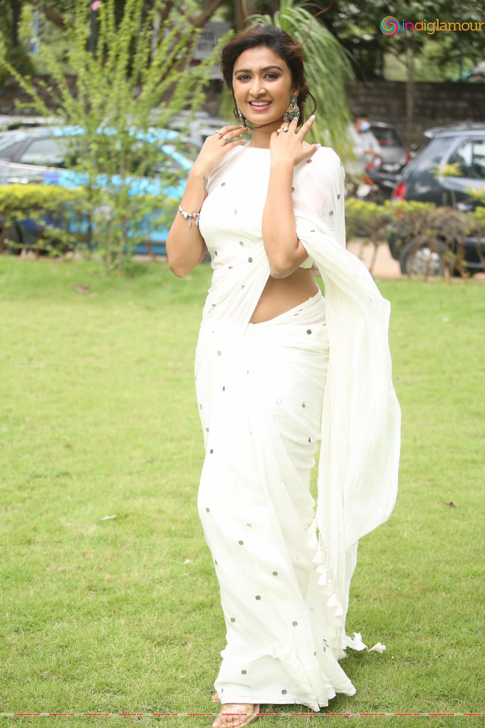 Farnaz Shetty Actress hd photo