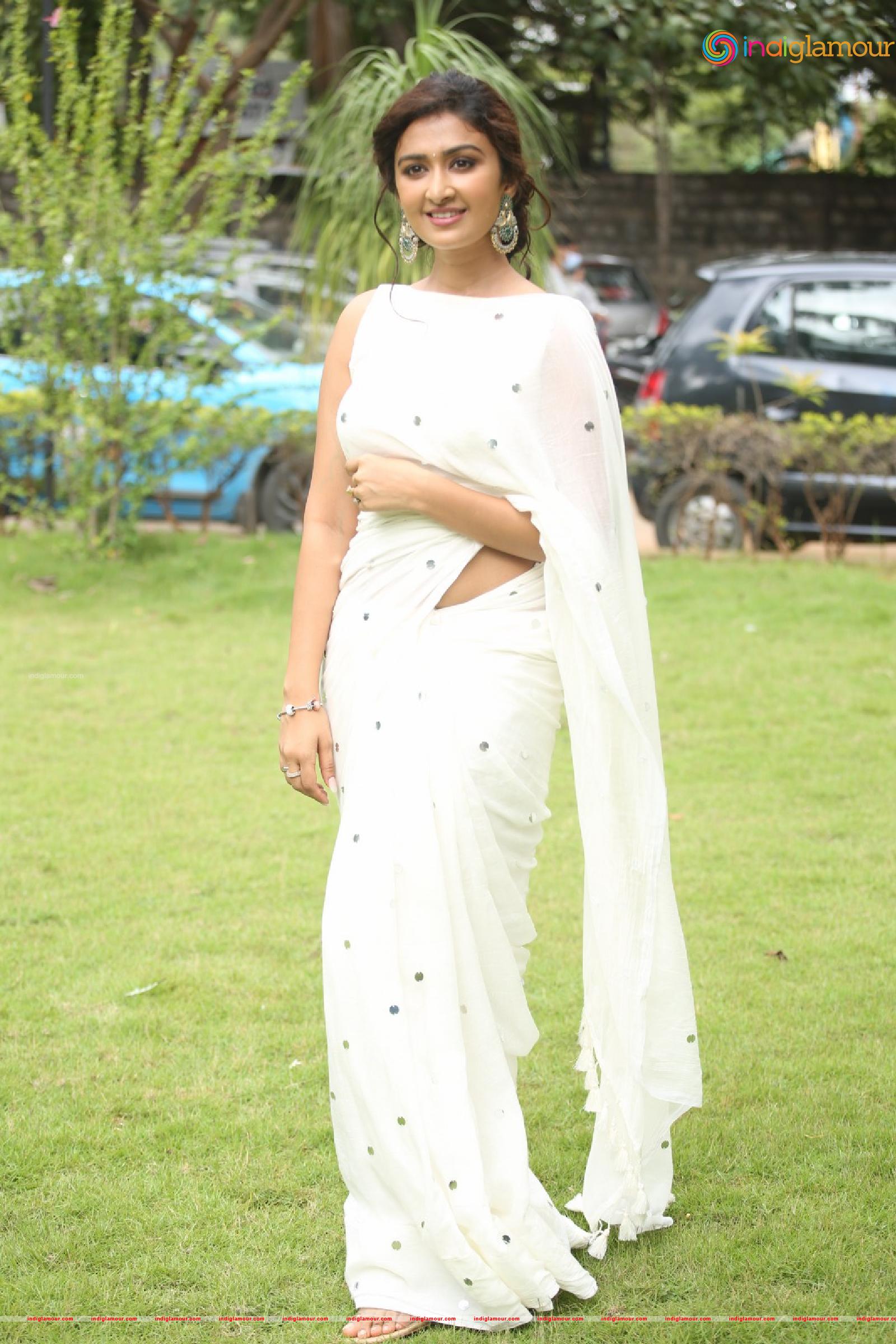 Farnaz Shetty Actress hd photo