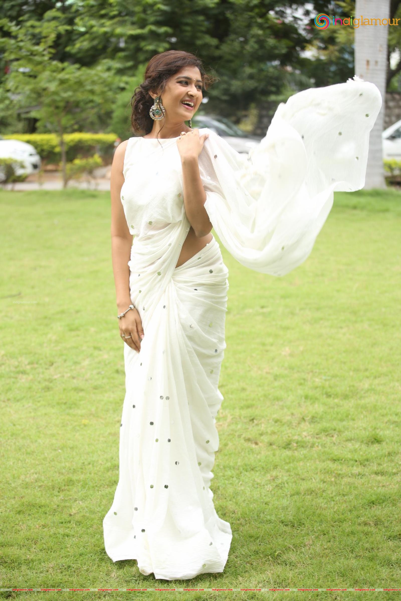 Farnaz Shetty Actress hd photo