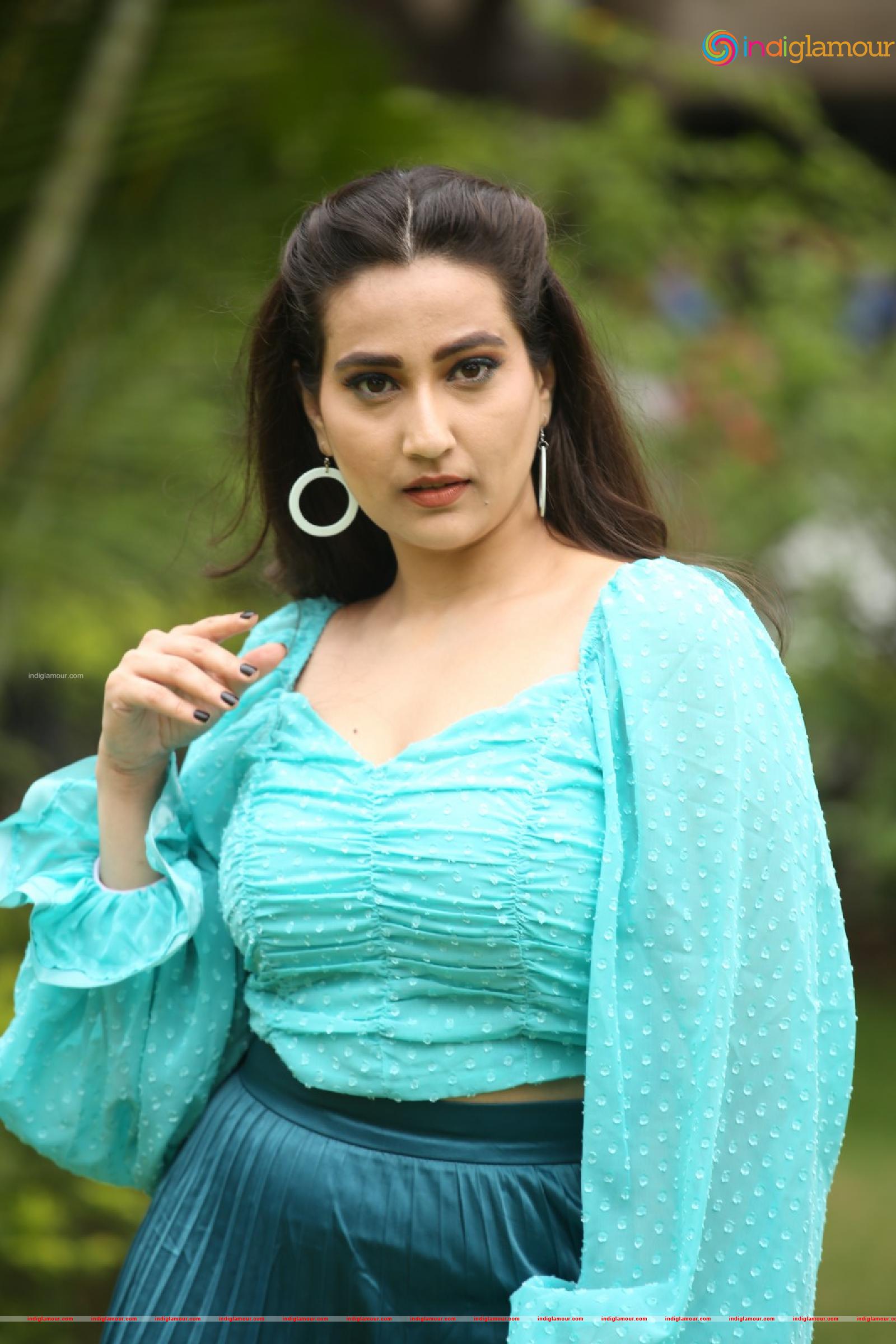 Manjusha Actress hd photo