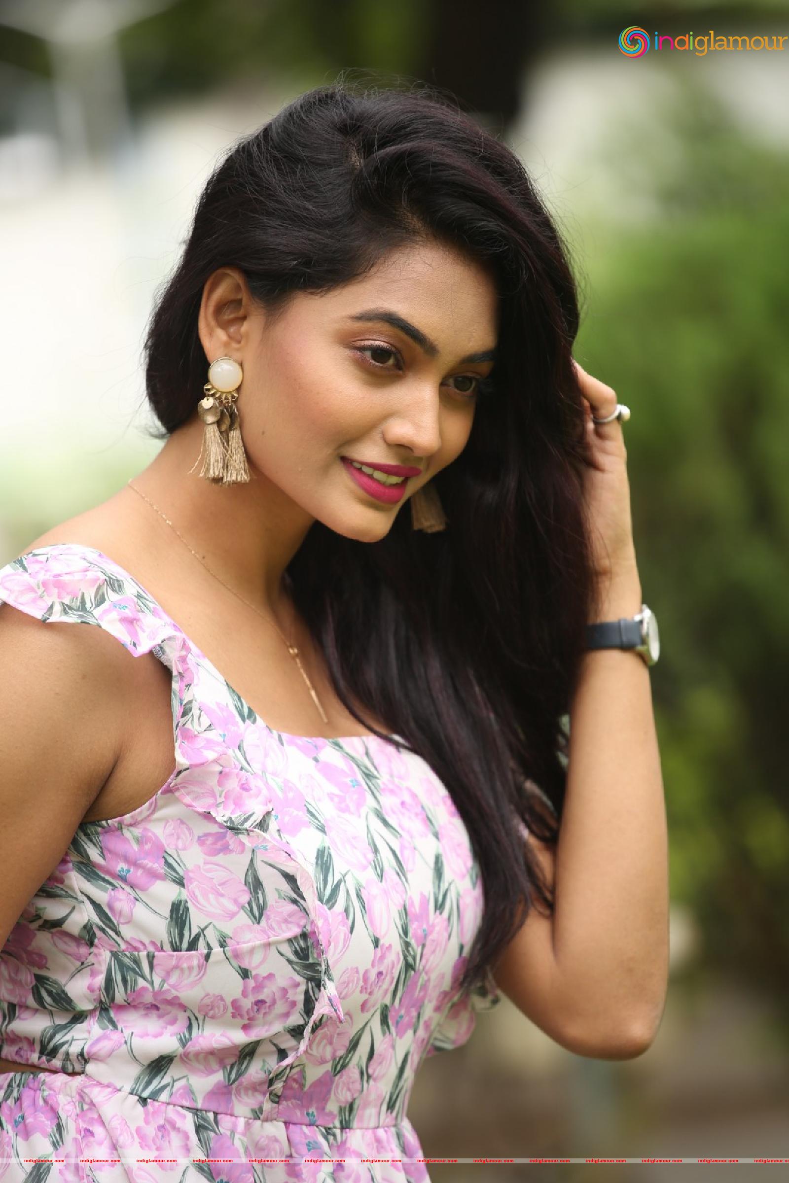 Spandana Palli Actress hd photo