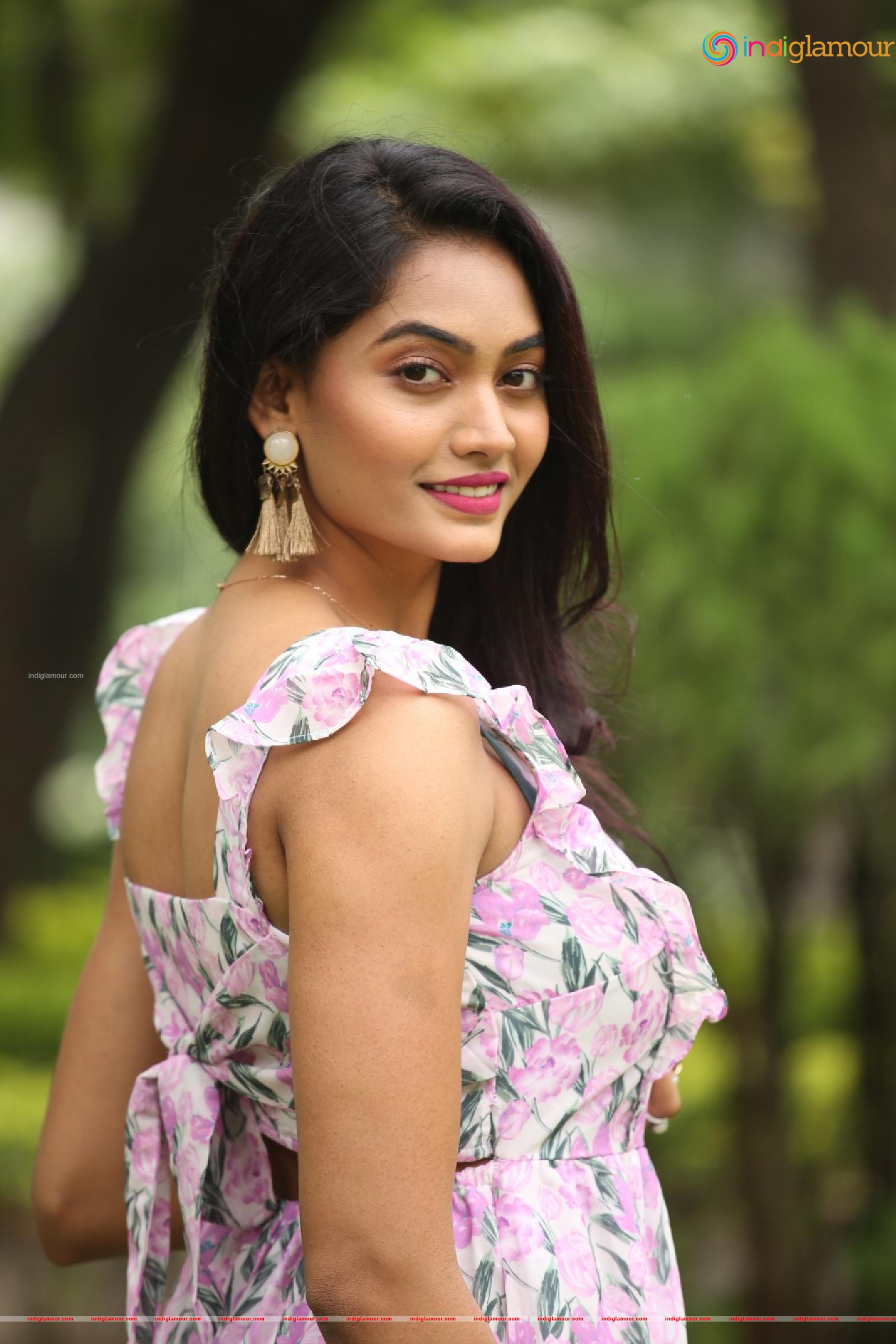 Spandana Palli Actress hd photo