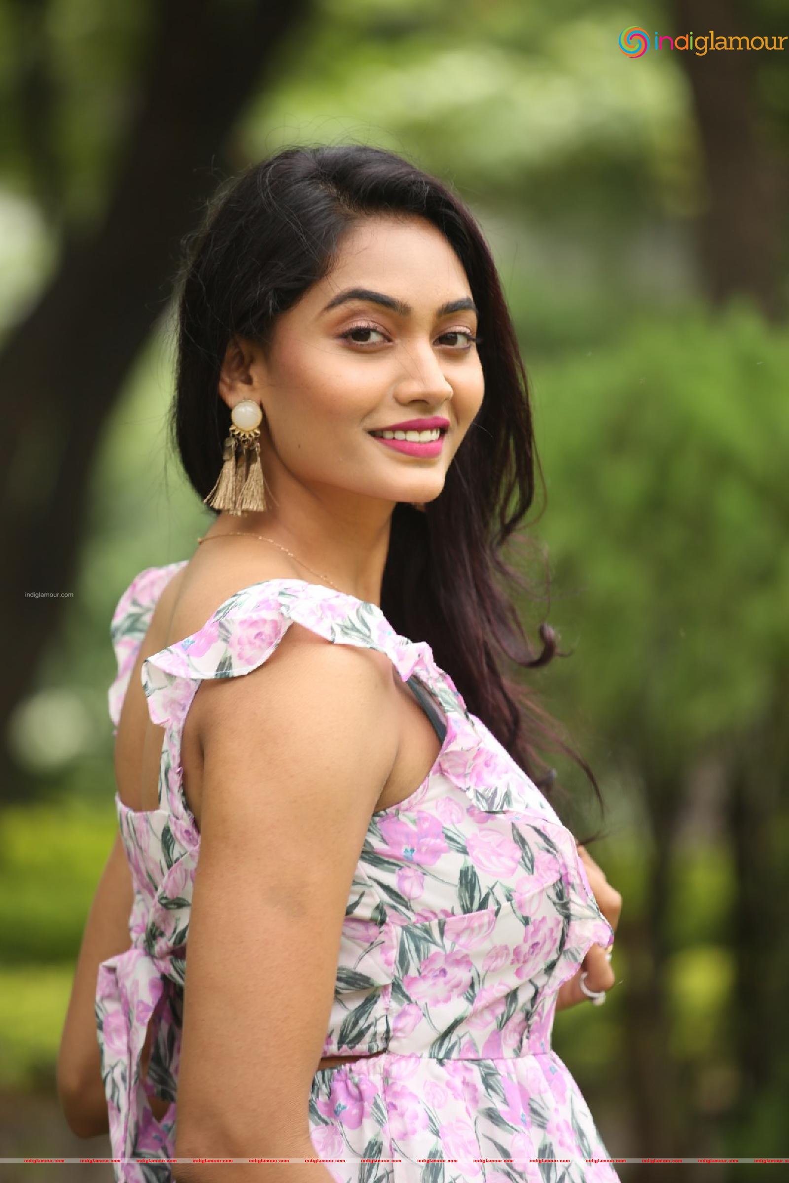 Spandana Palli Actress hd photo