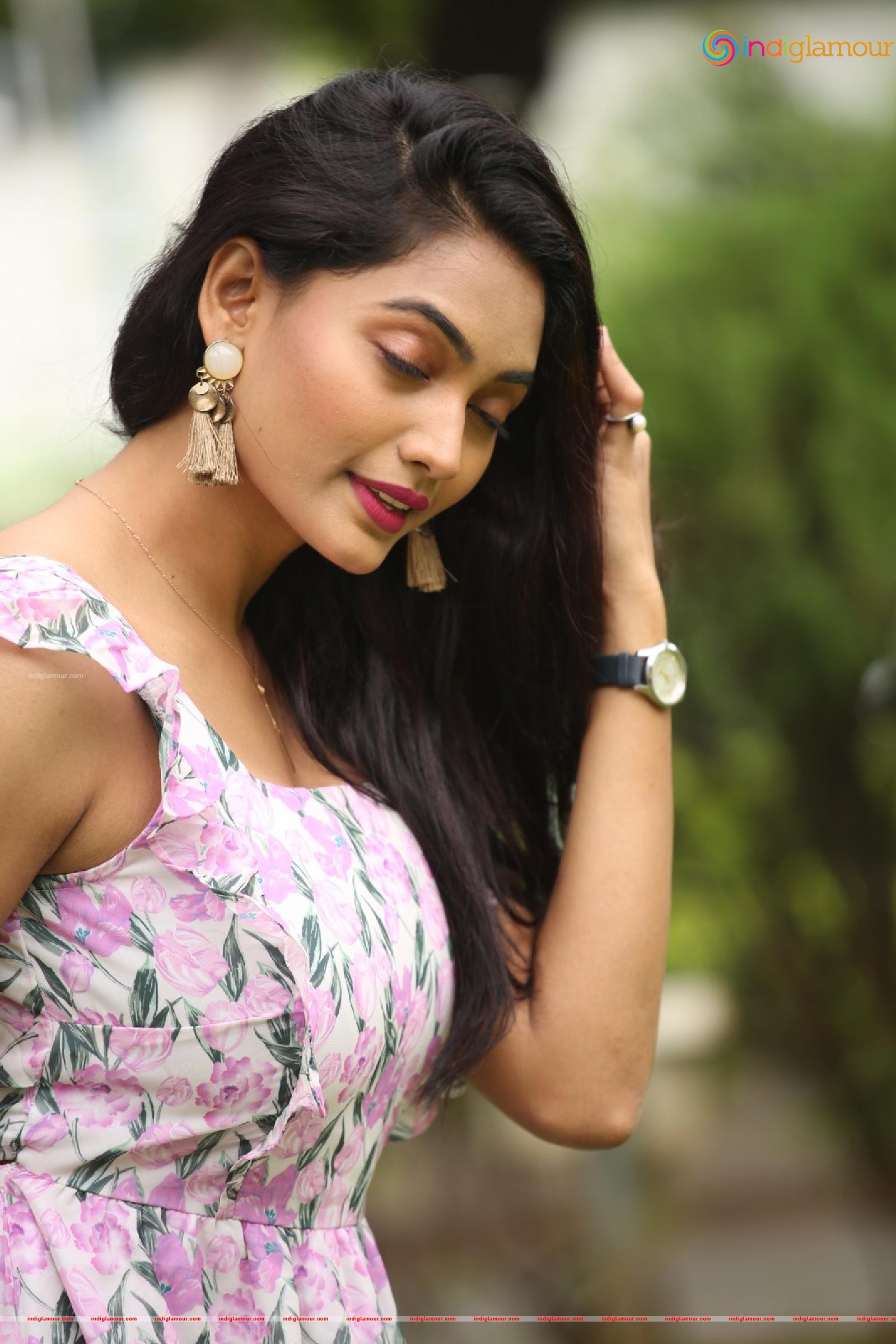 Spandana Palli Actress hd photo