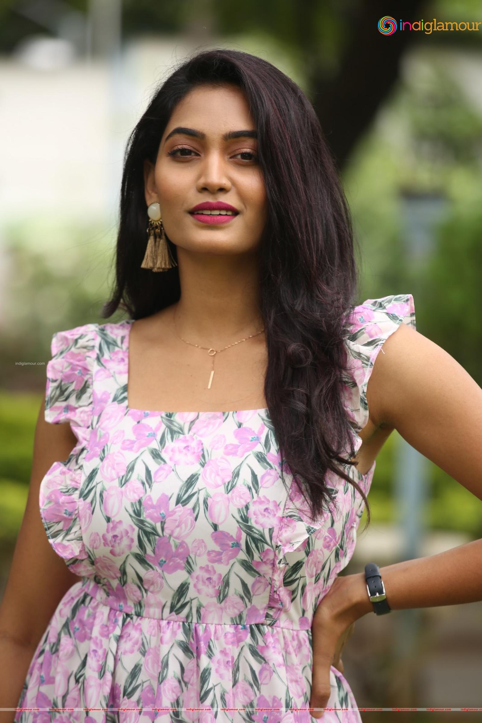 Spandana Palli Actress hd photo