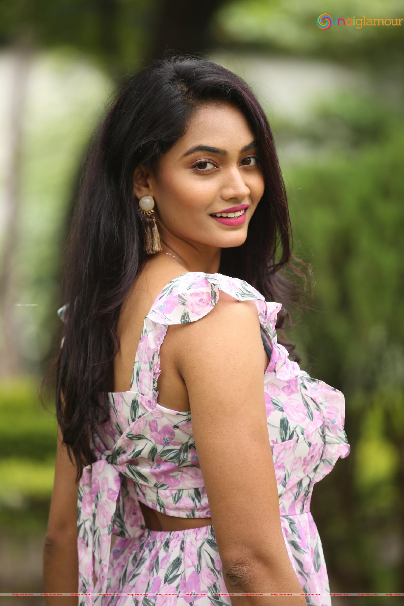 Spandana Palli Actress hd photo