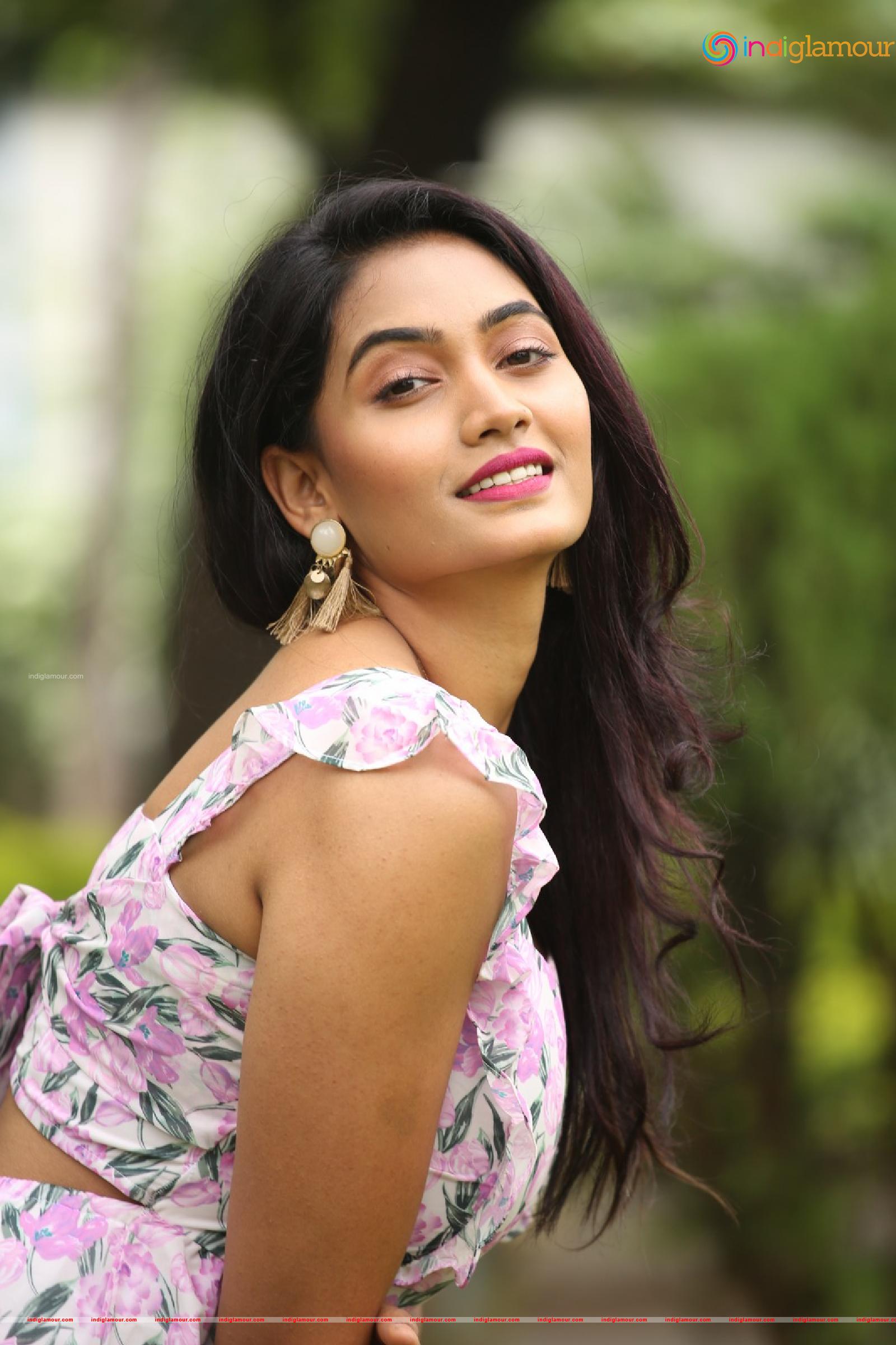 Spandana Palli Actress hd photo