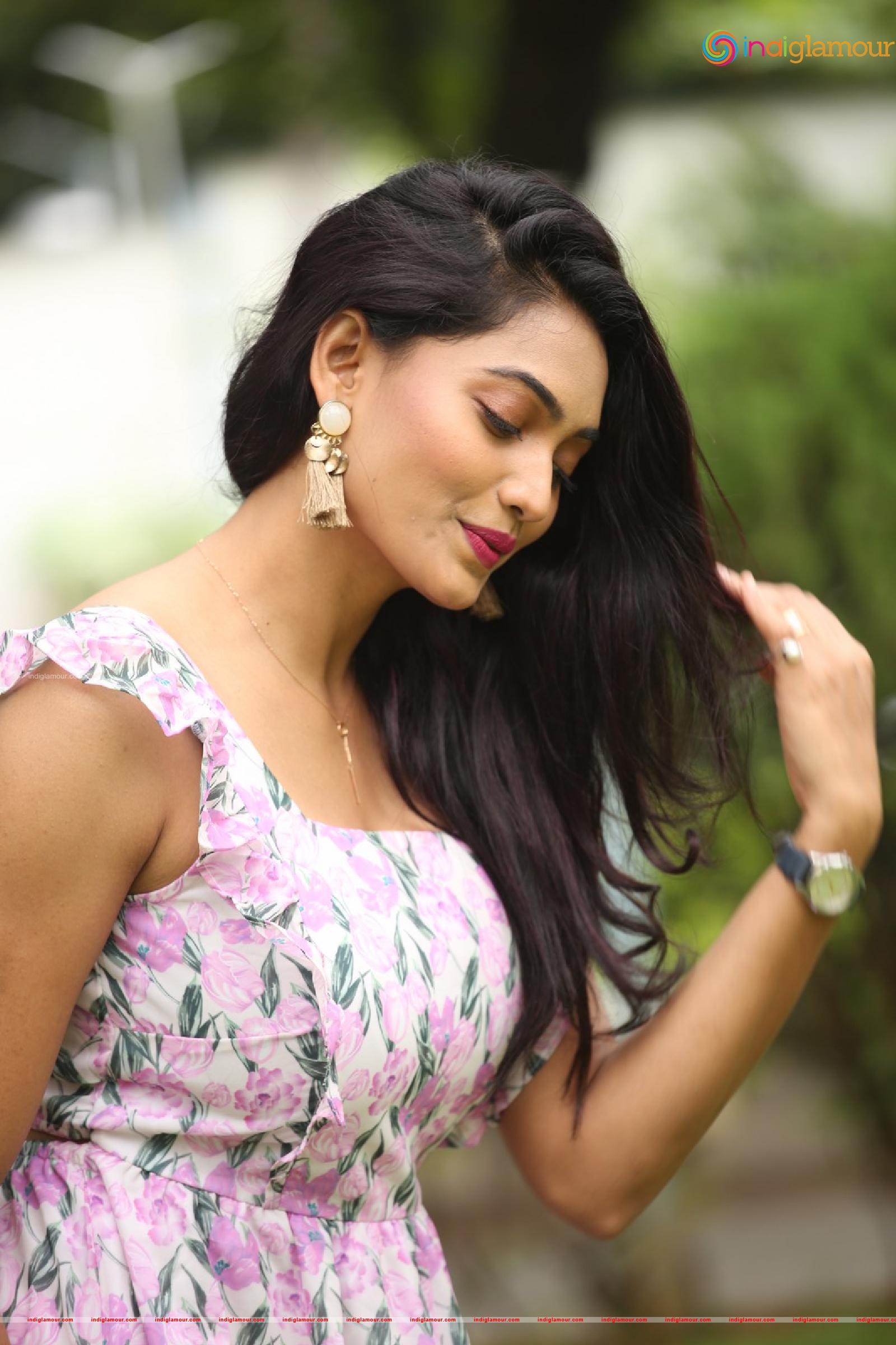 Spandana Palli Actress hd photo