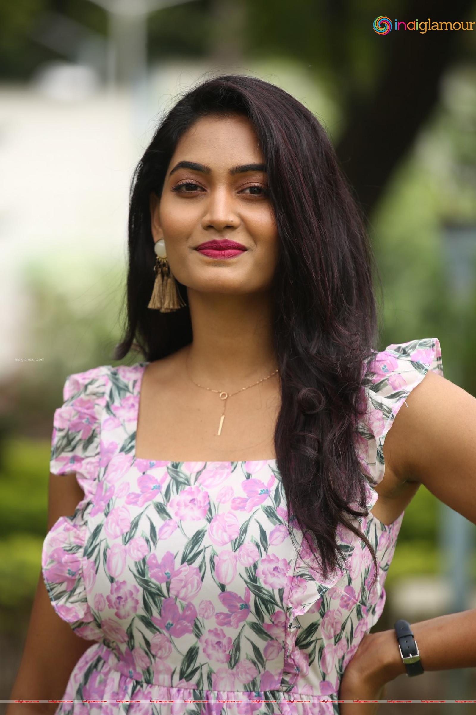 Spandana Palli Actress hd photo