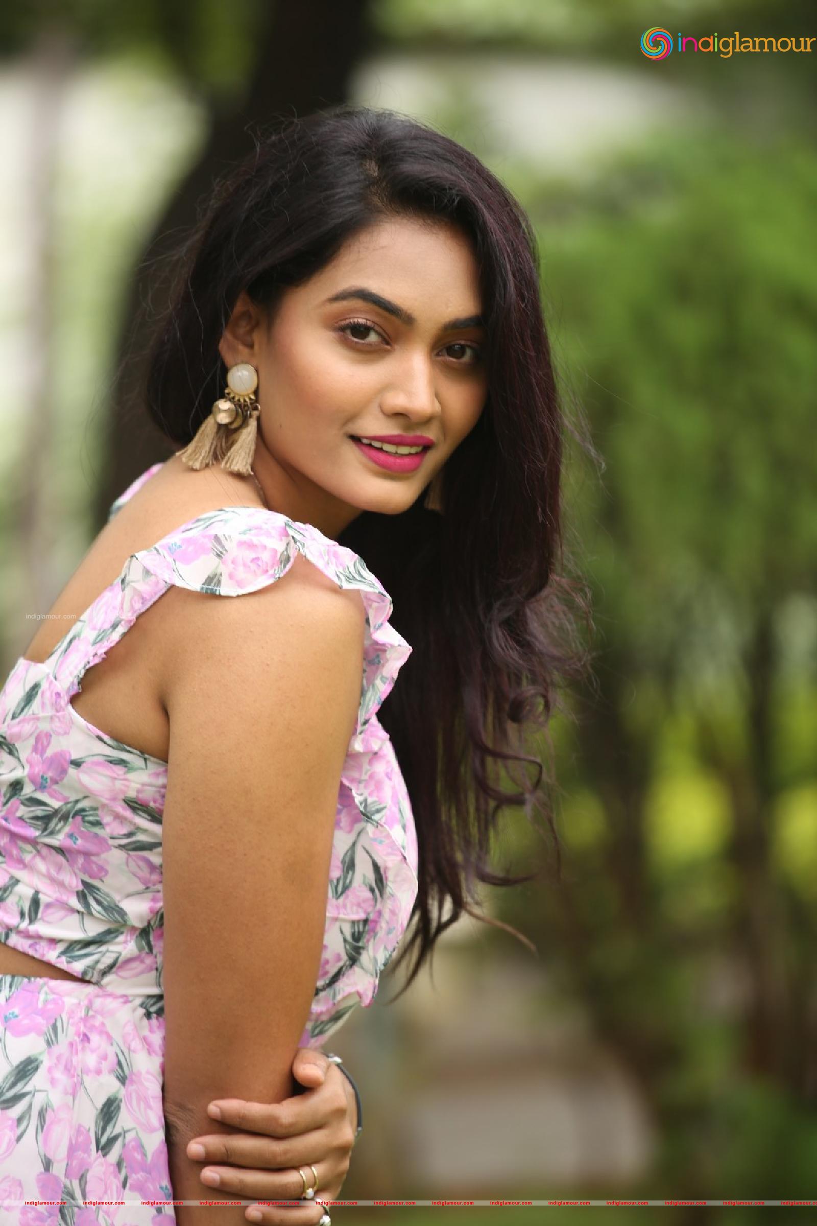 Spandana Palli Actress hd photo