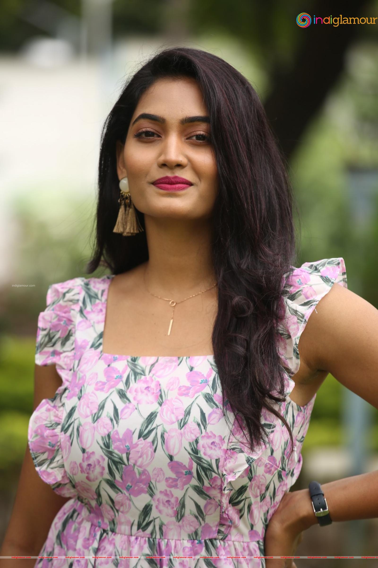Spandana Palli Actress hd photo