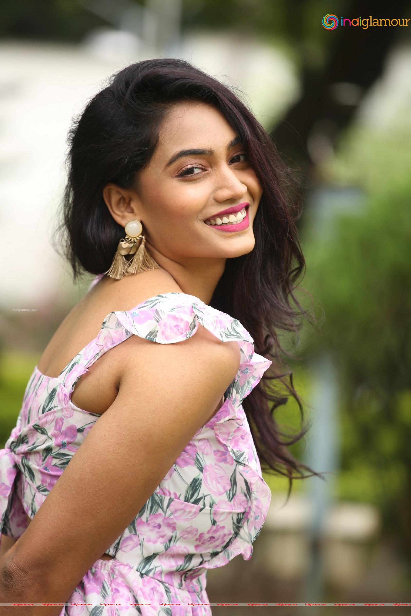 Spandana Palli Actress hd photo