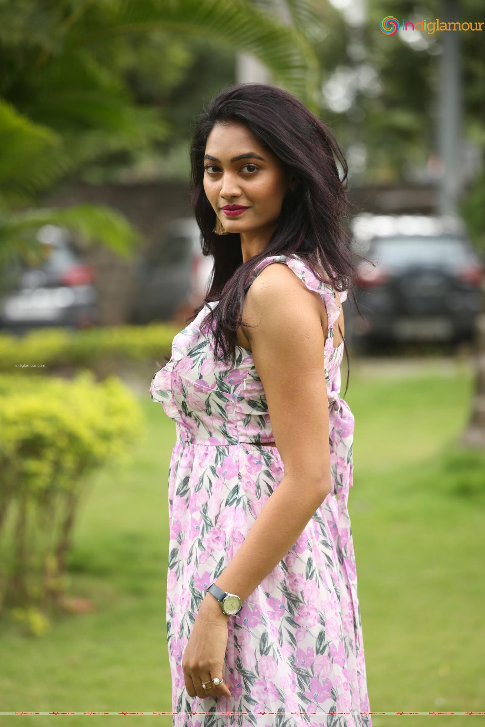 Spandana Palli Actress hd photo