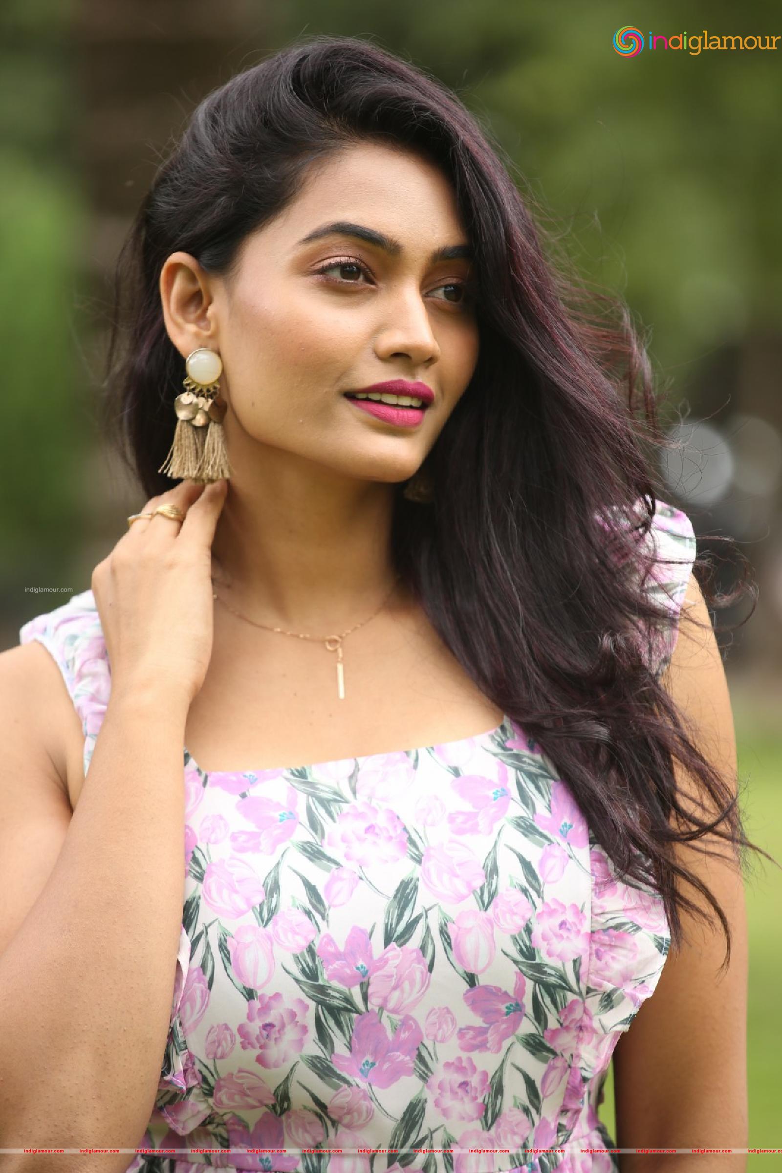 Spandana Palli Actress hd photo