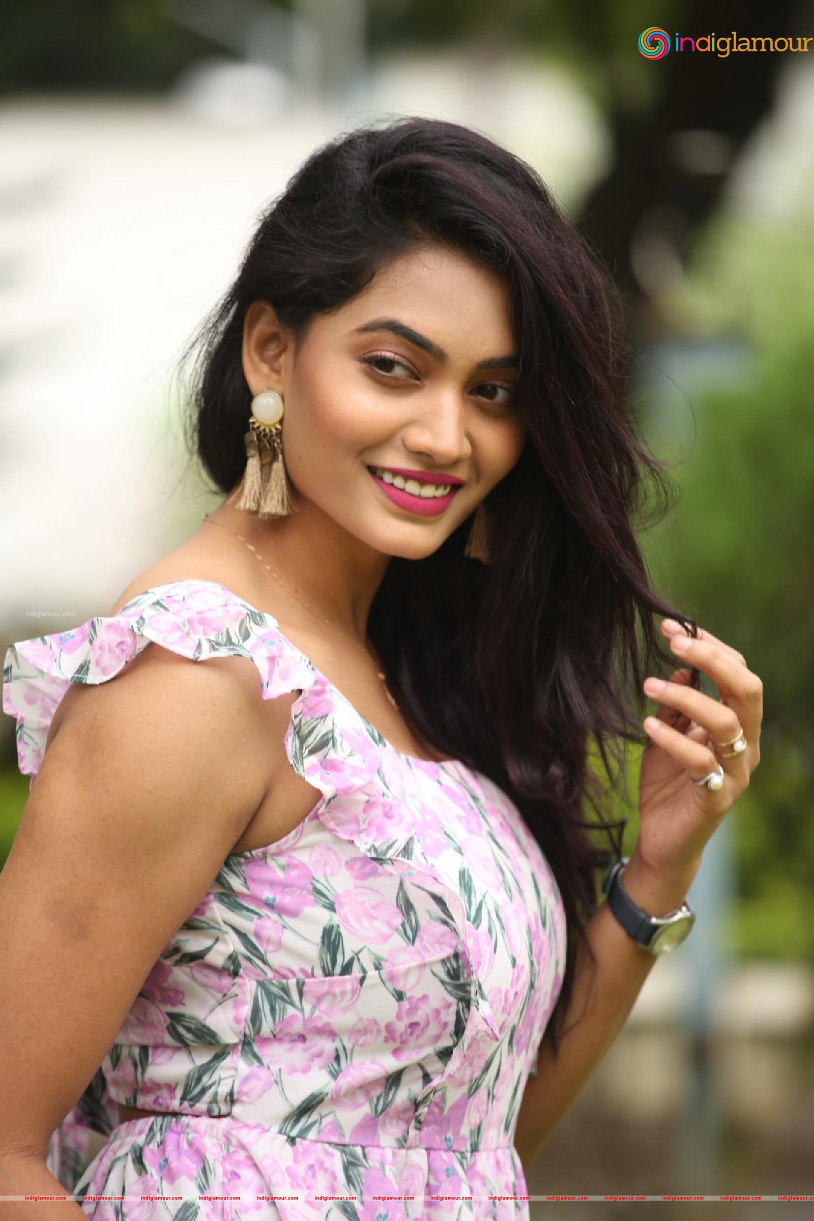 Spandana Palli Actress hd photo