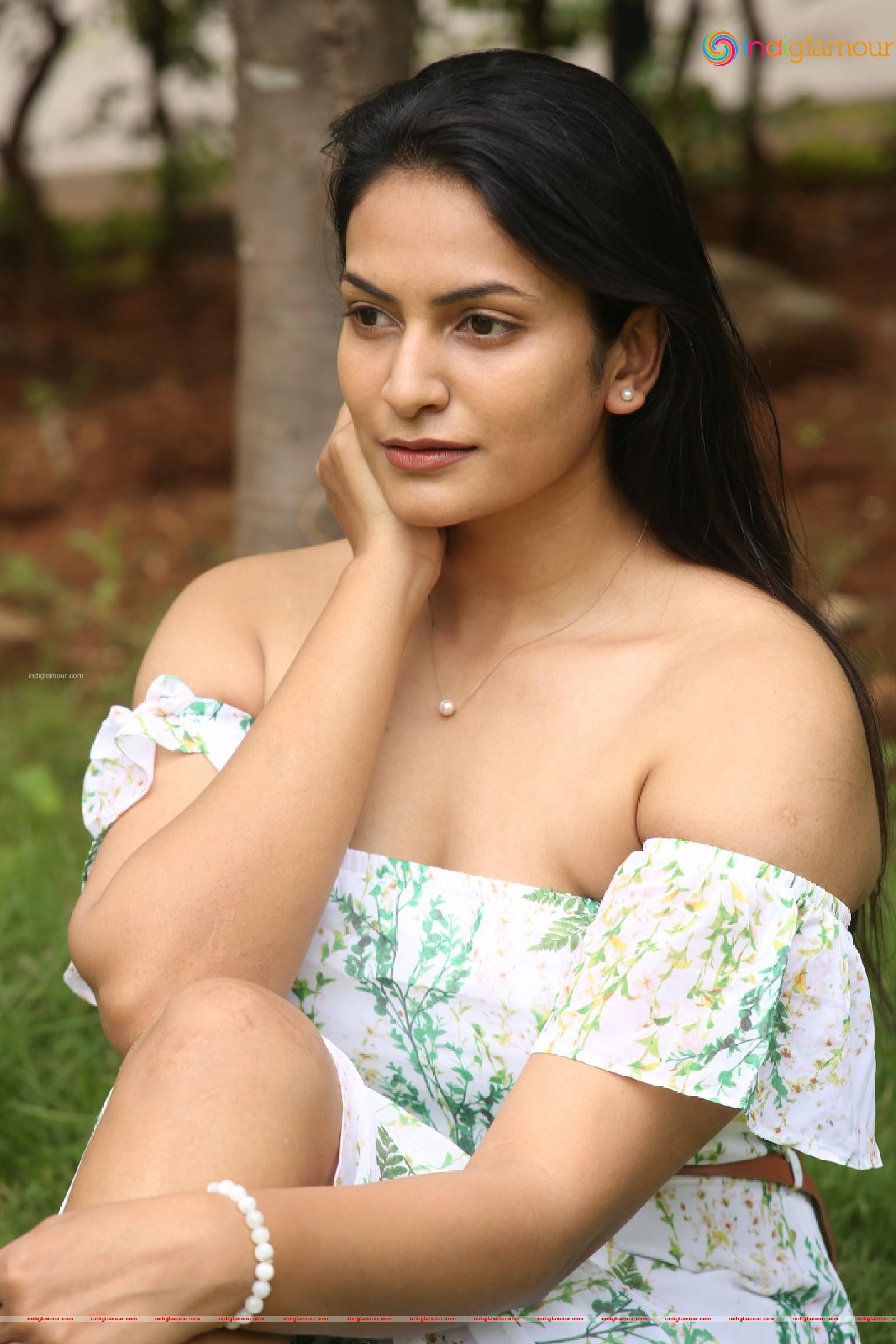Swetha Varma Actress hd photo
