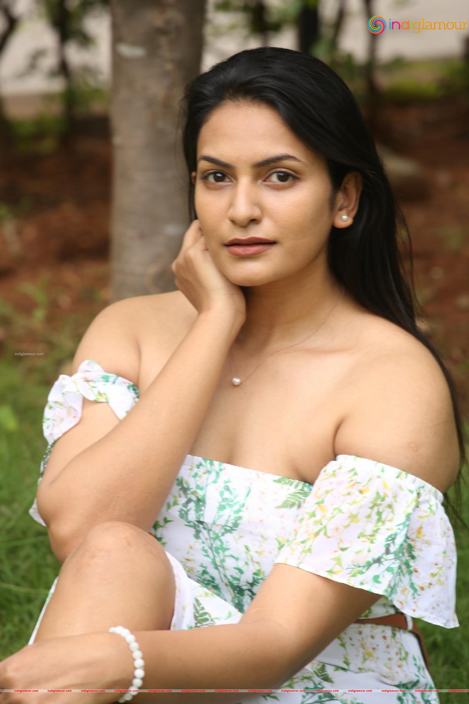 Swetha Varma Actress hd photo