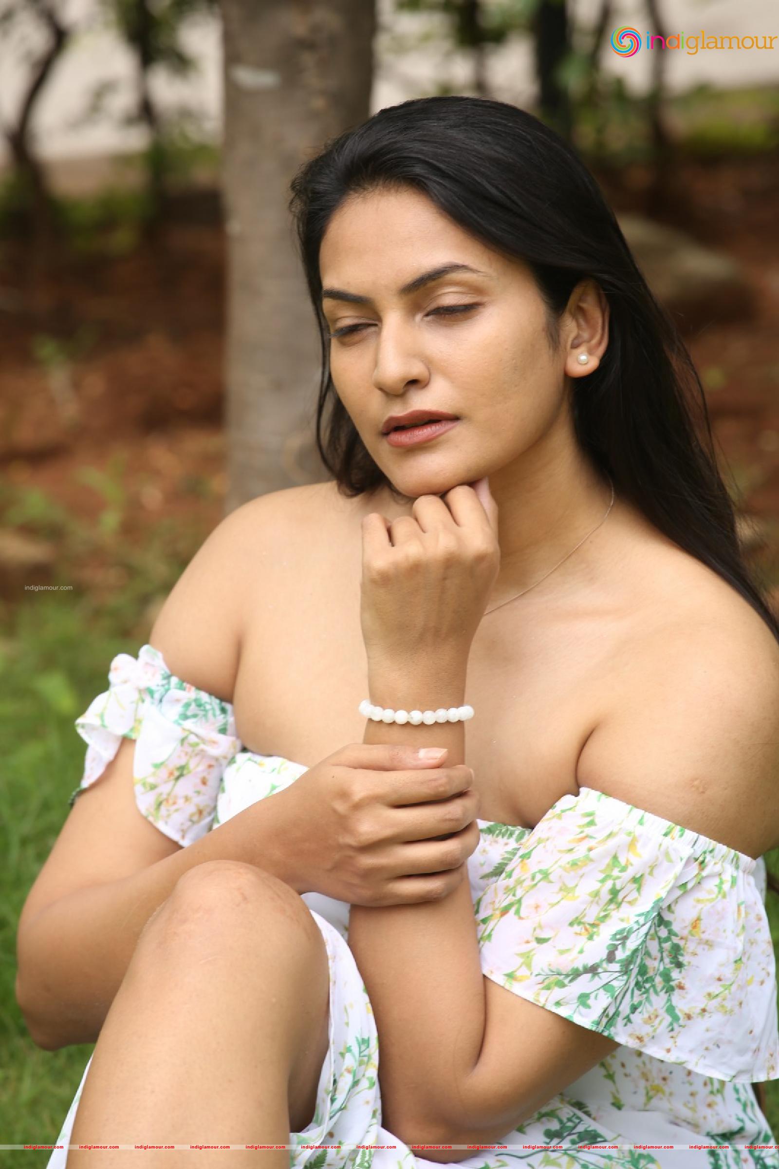 Swetha Varma Actress hd photo