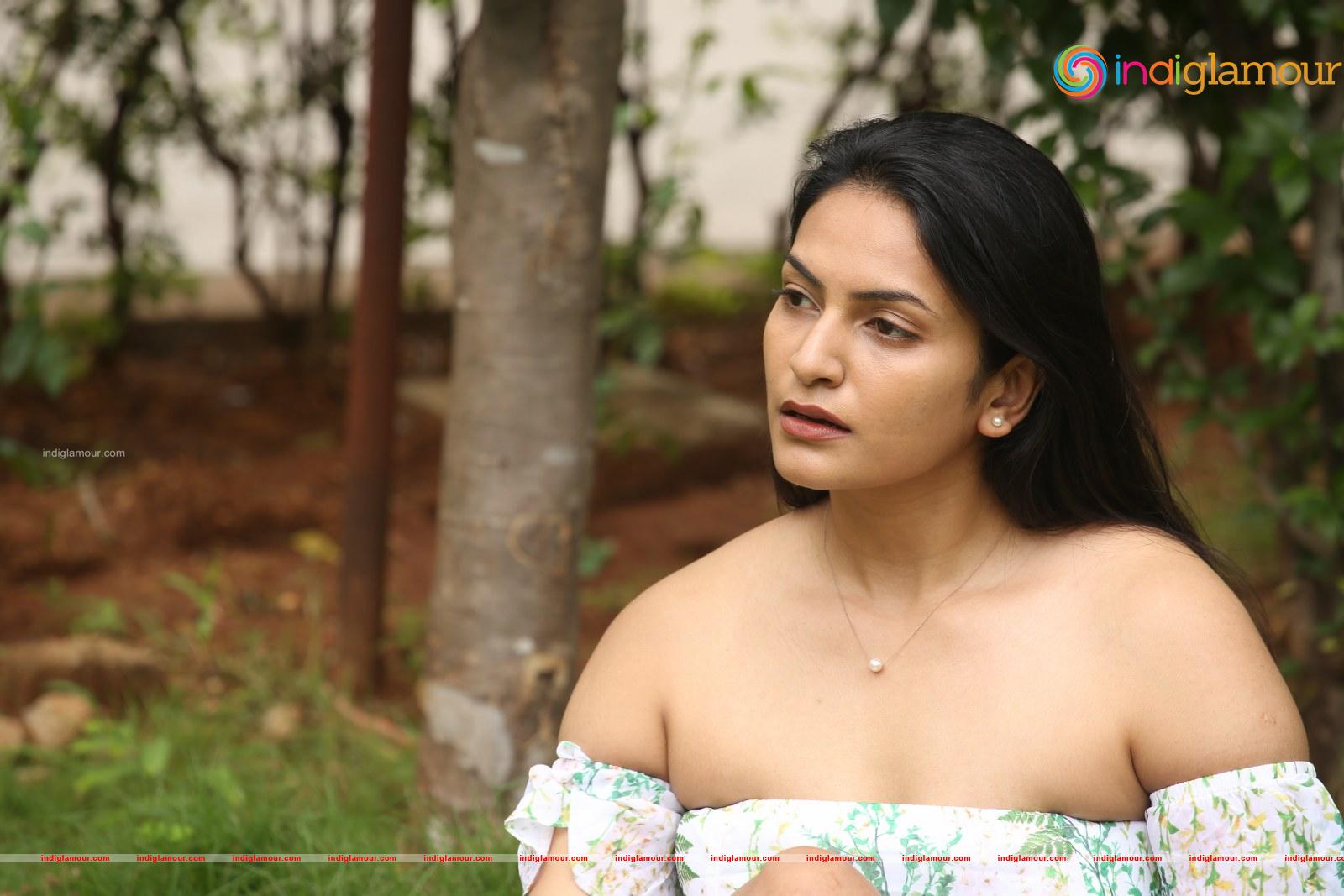 Swetha Varma Actress hd photo