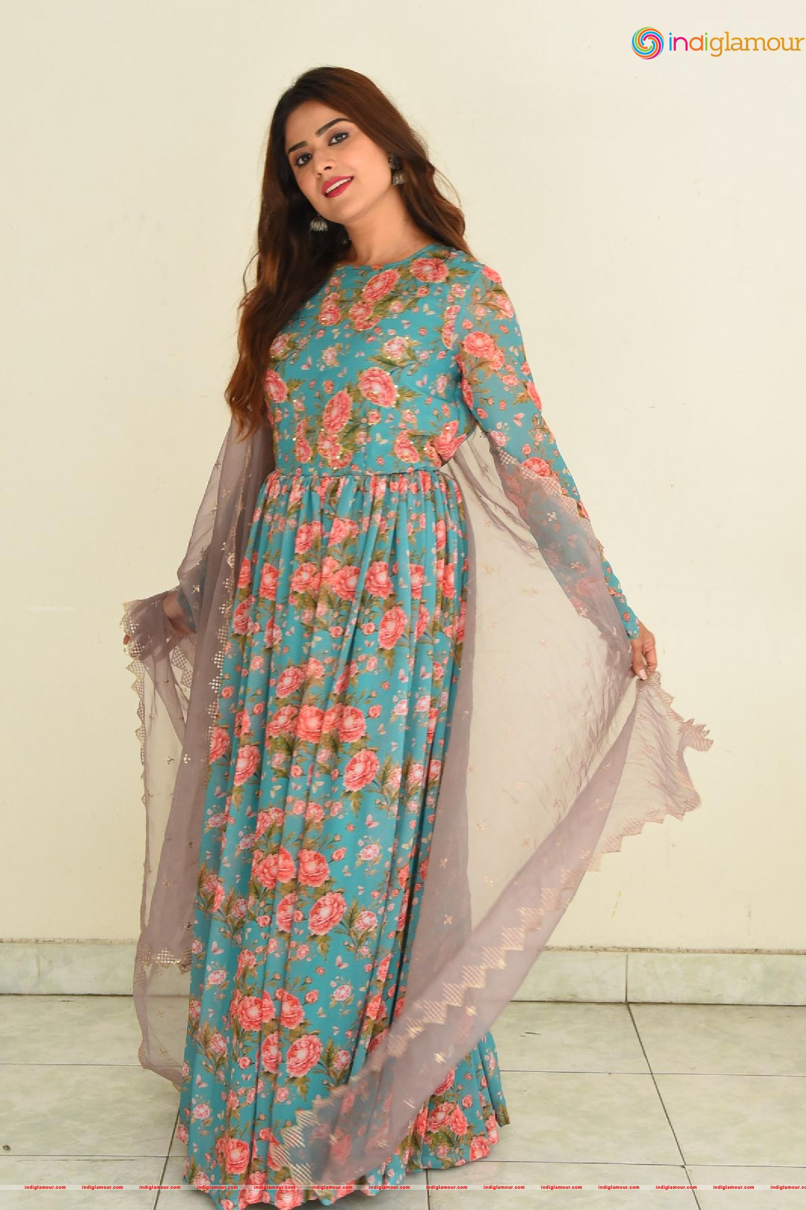 Priyanka Sharma Actress hd photo