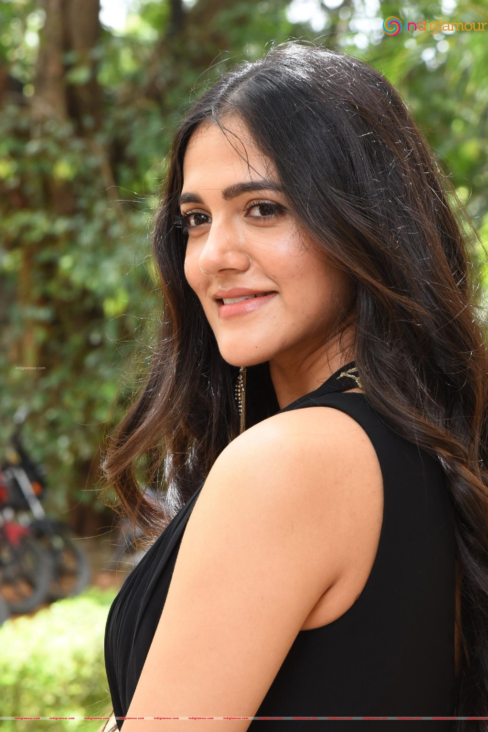 Simran Choudary Actress hd photo