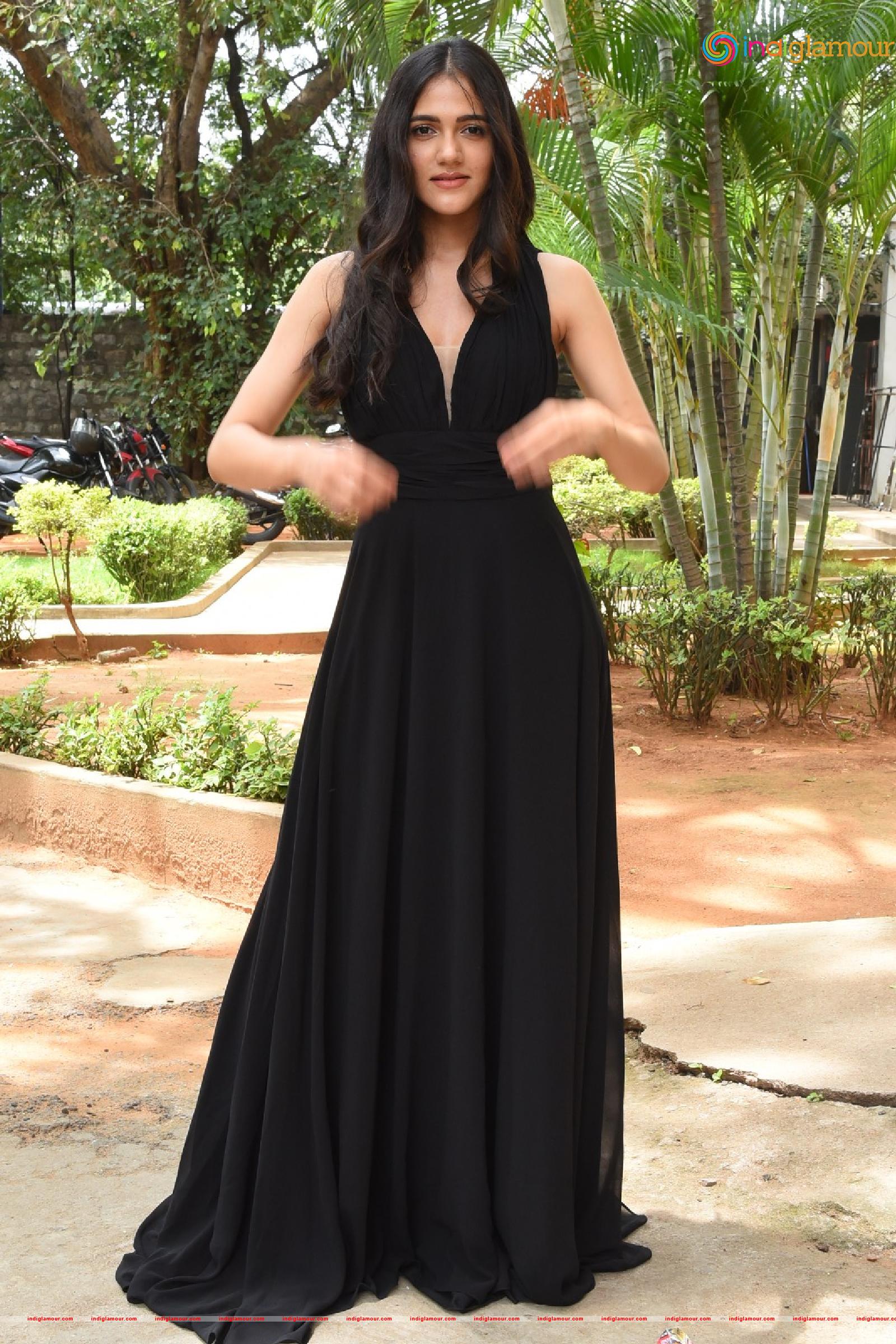 Simran Choudary Actress hd photo