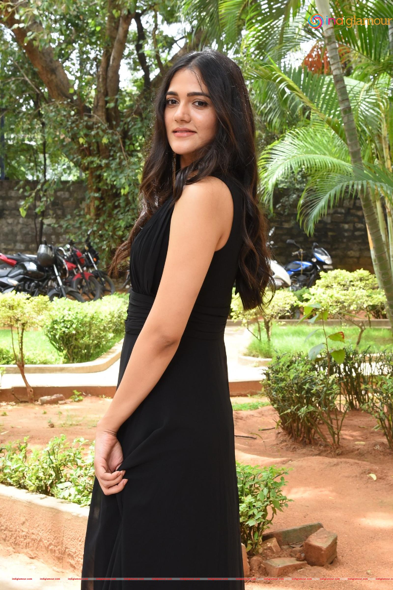 Simran Choudary Actress hd photo