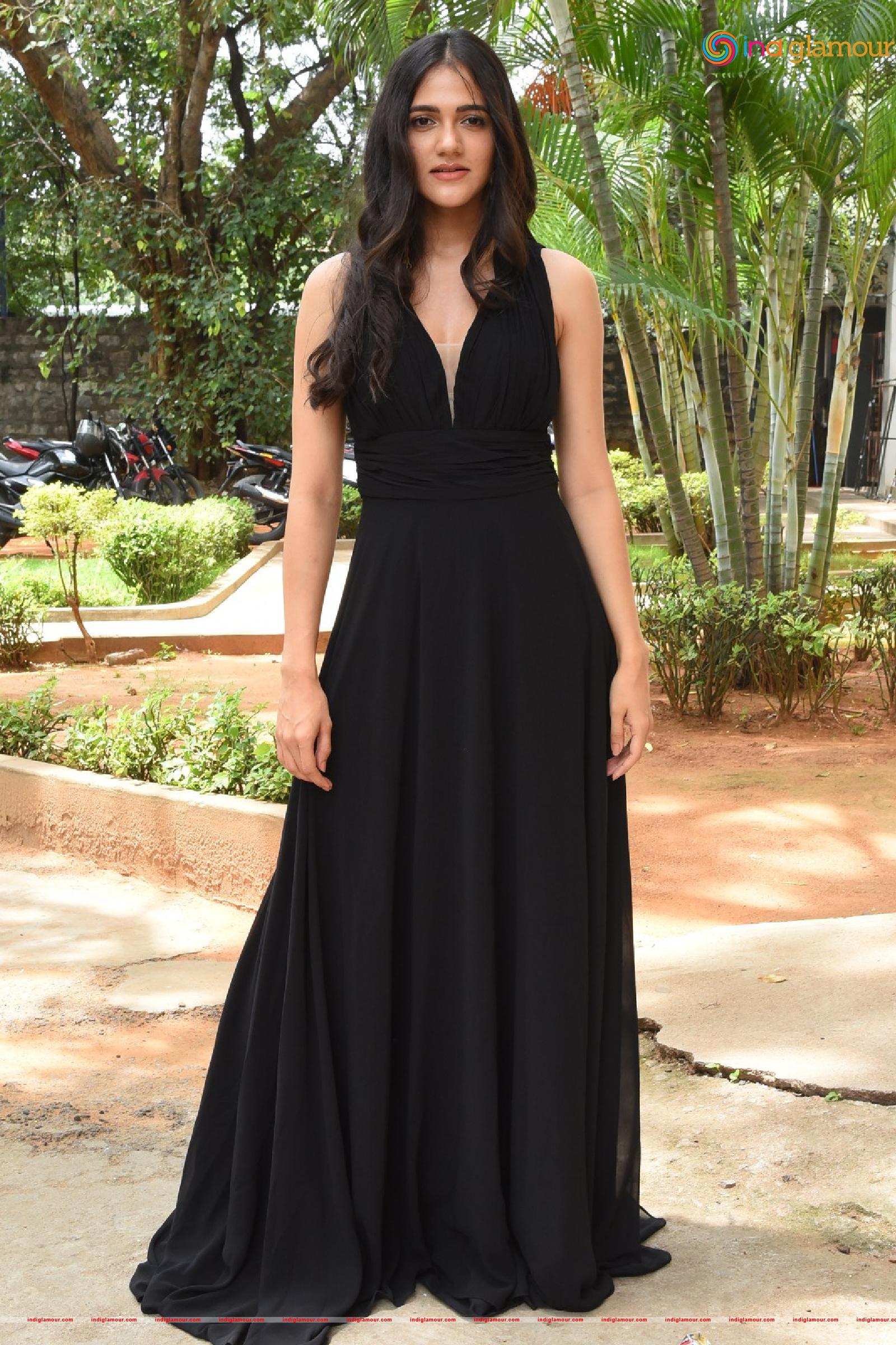 Simran Choudary Actress hd photo