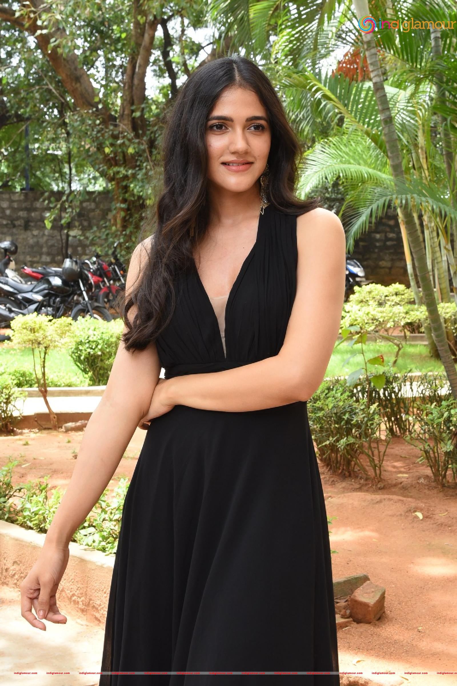 Simran Choudary Actress hd photo