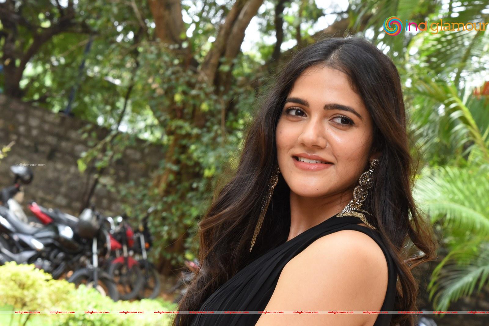 Simran Choudary Actress hd photo