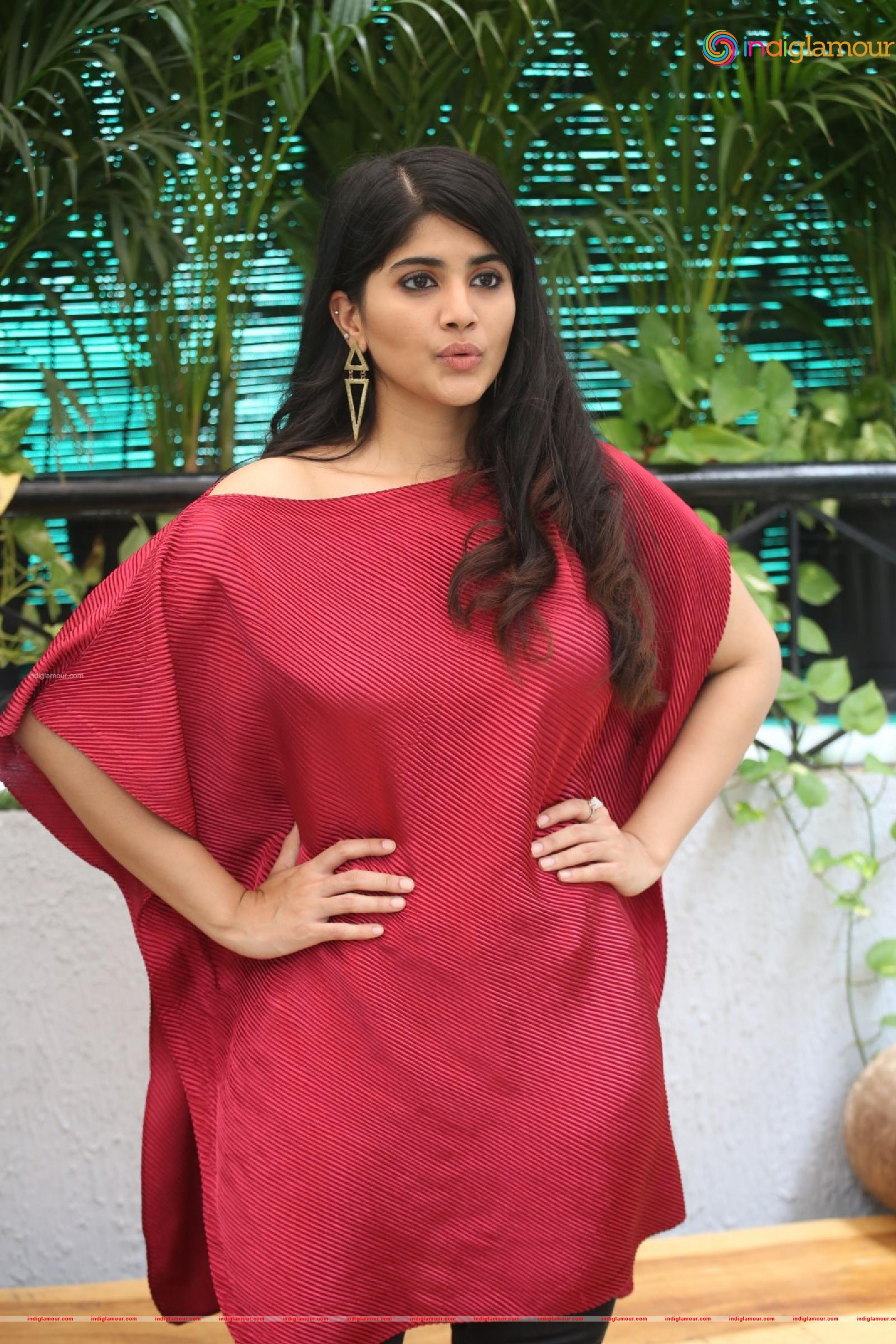 Megha Akash Actress hd photo