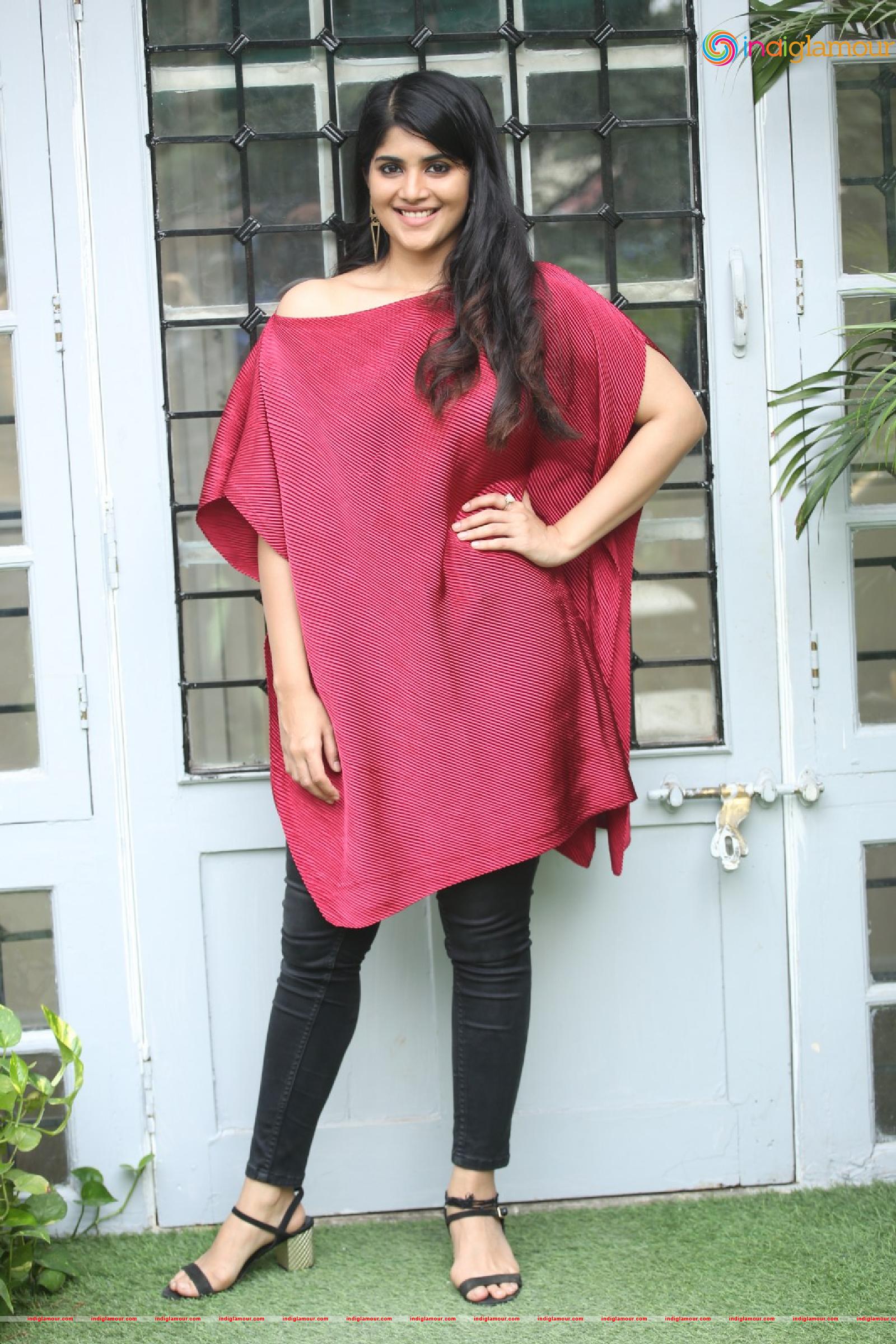 Megha Akash Actress hd photo