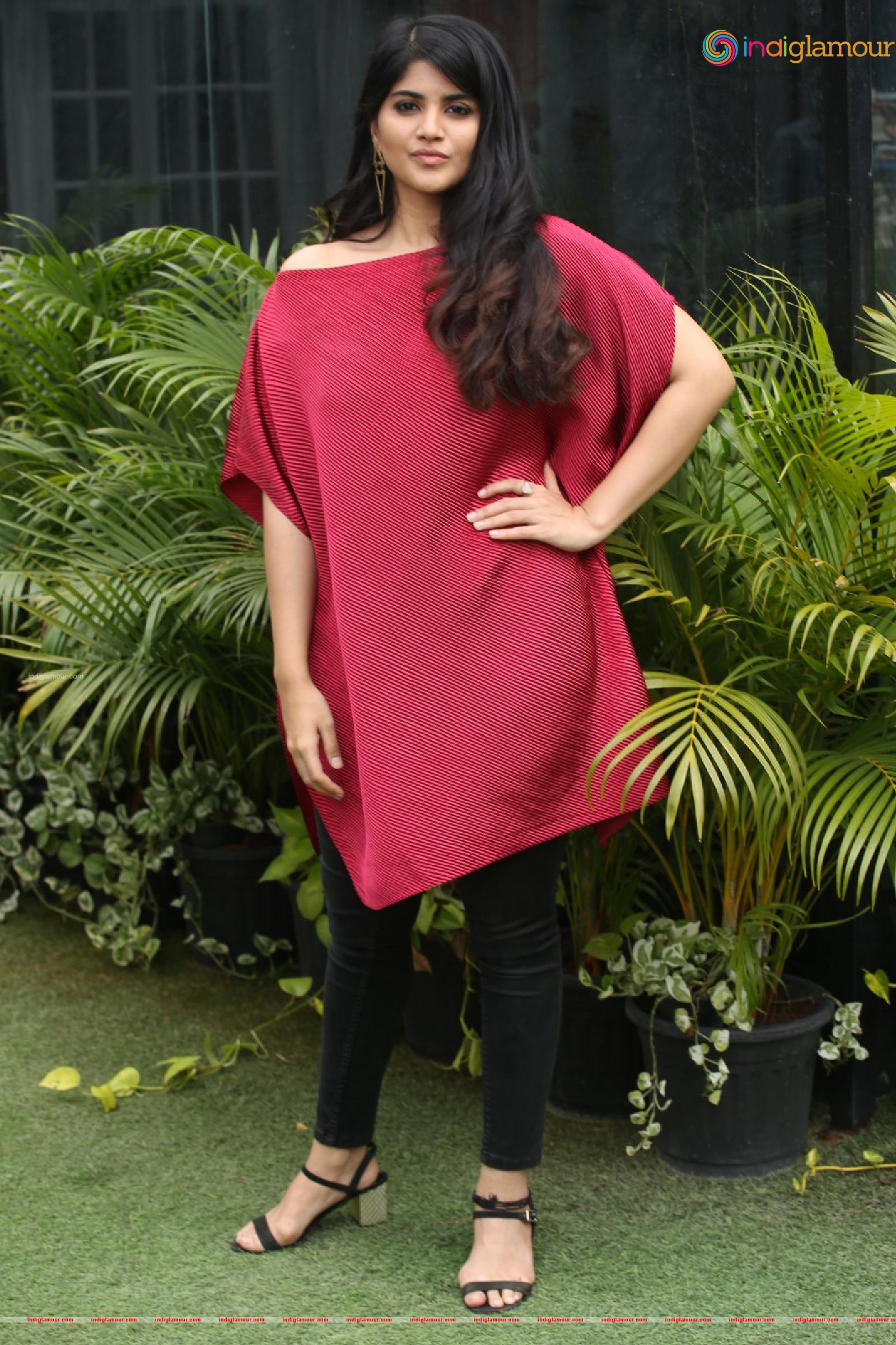 Megha Akash Actress hd photo