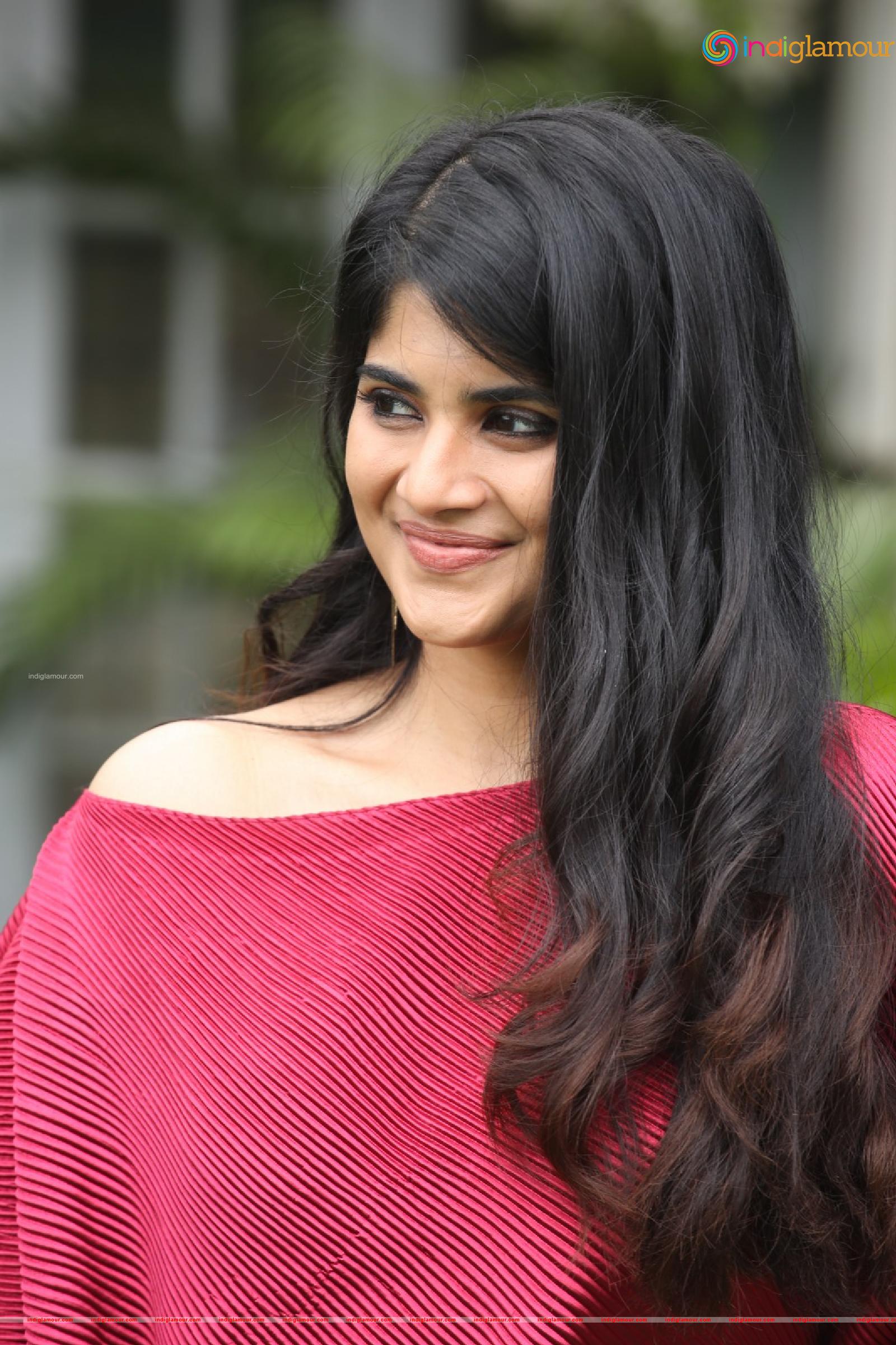 Megha Akash Actress hd photo