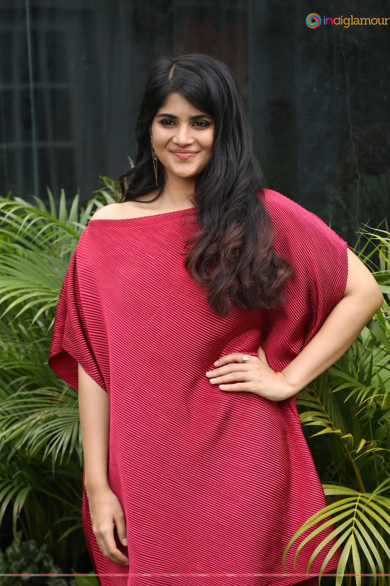 Megha Akash Actress hd photo