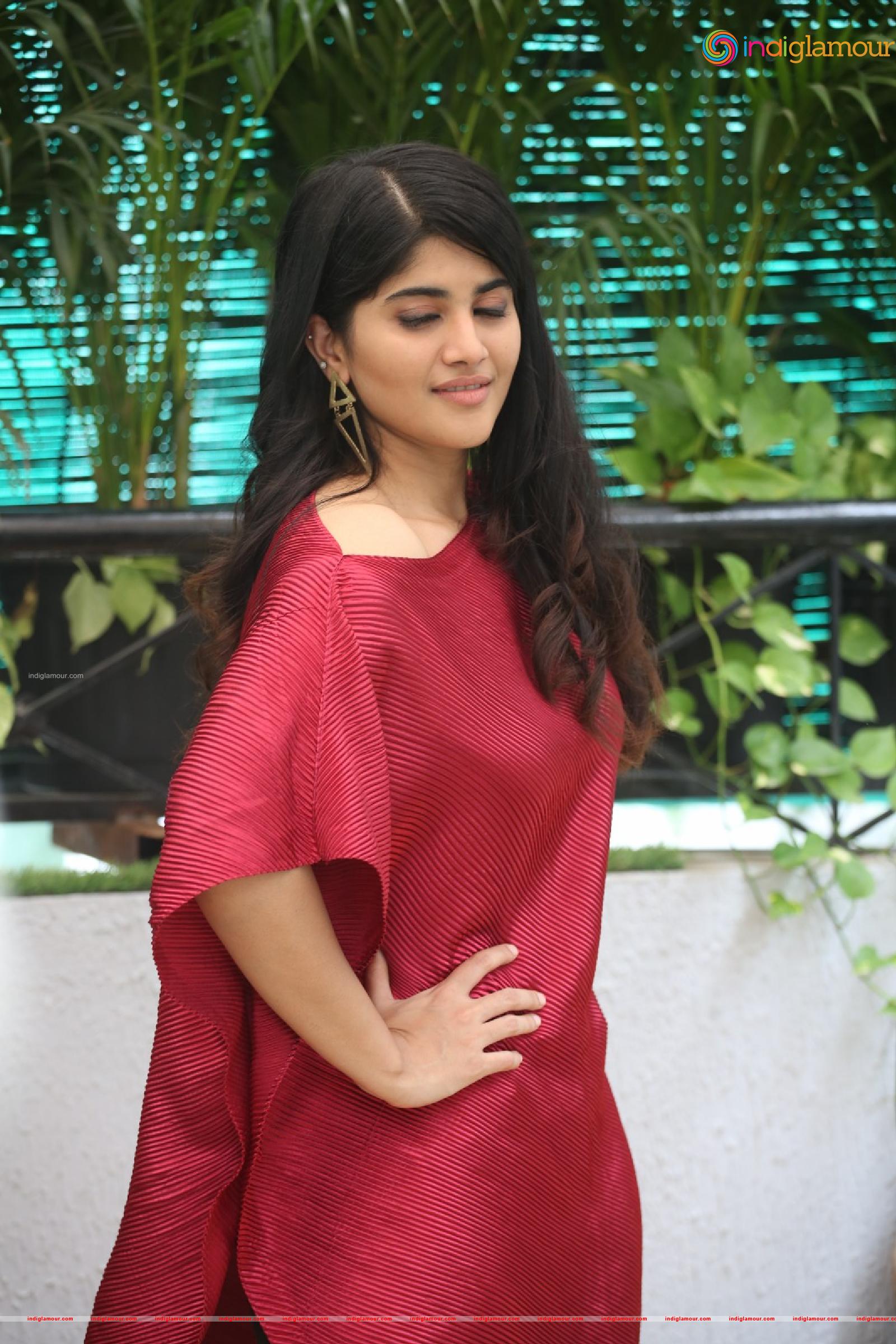 Megha Akash Actress hd photo