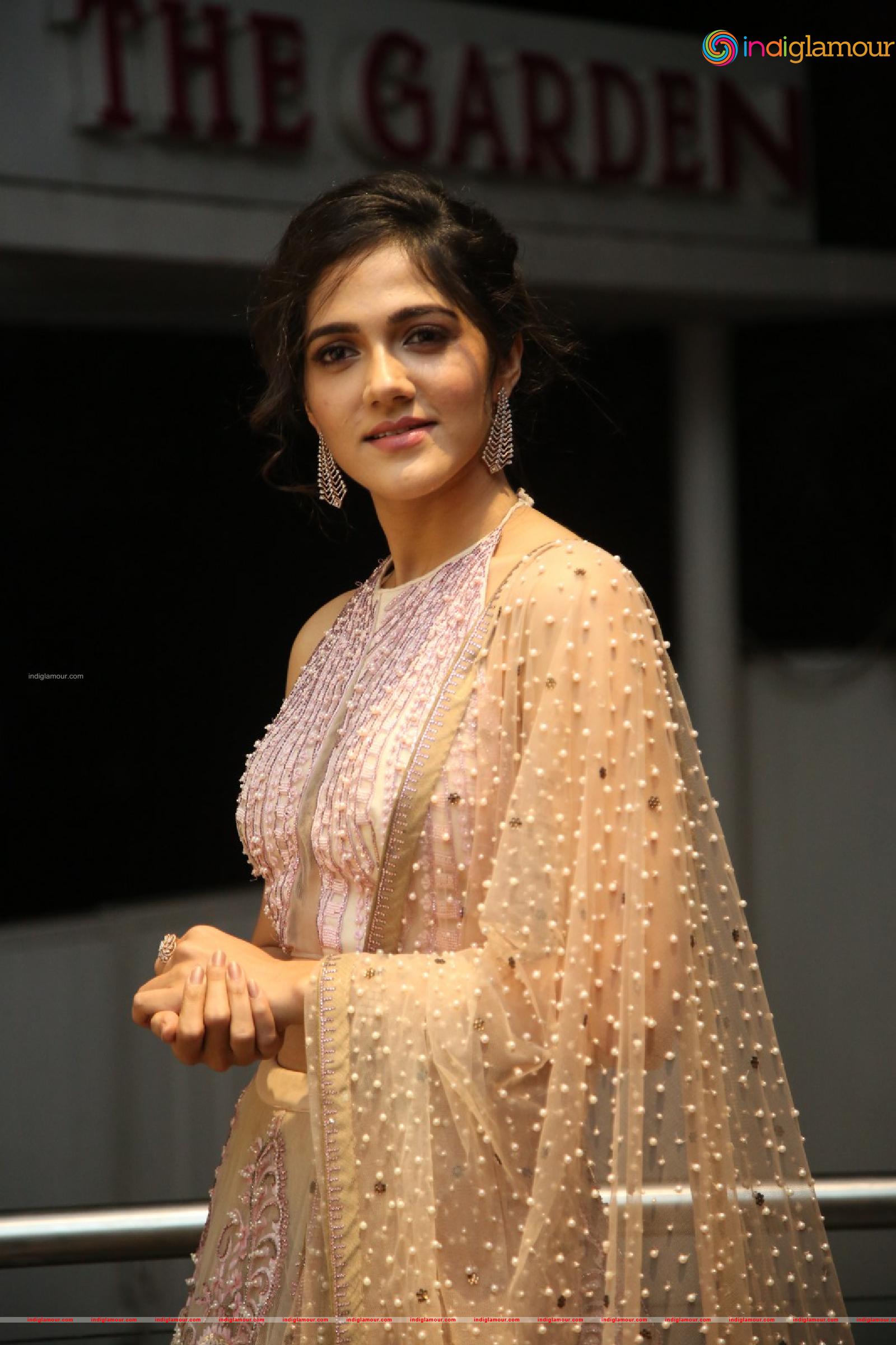 Simran Chowdary Actress hd photo