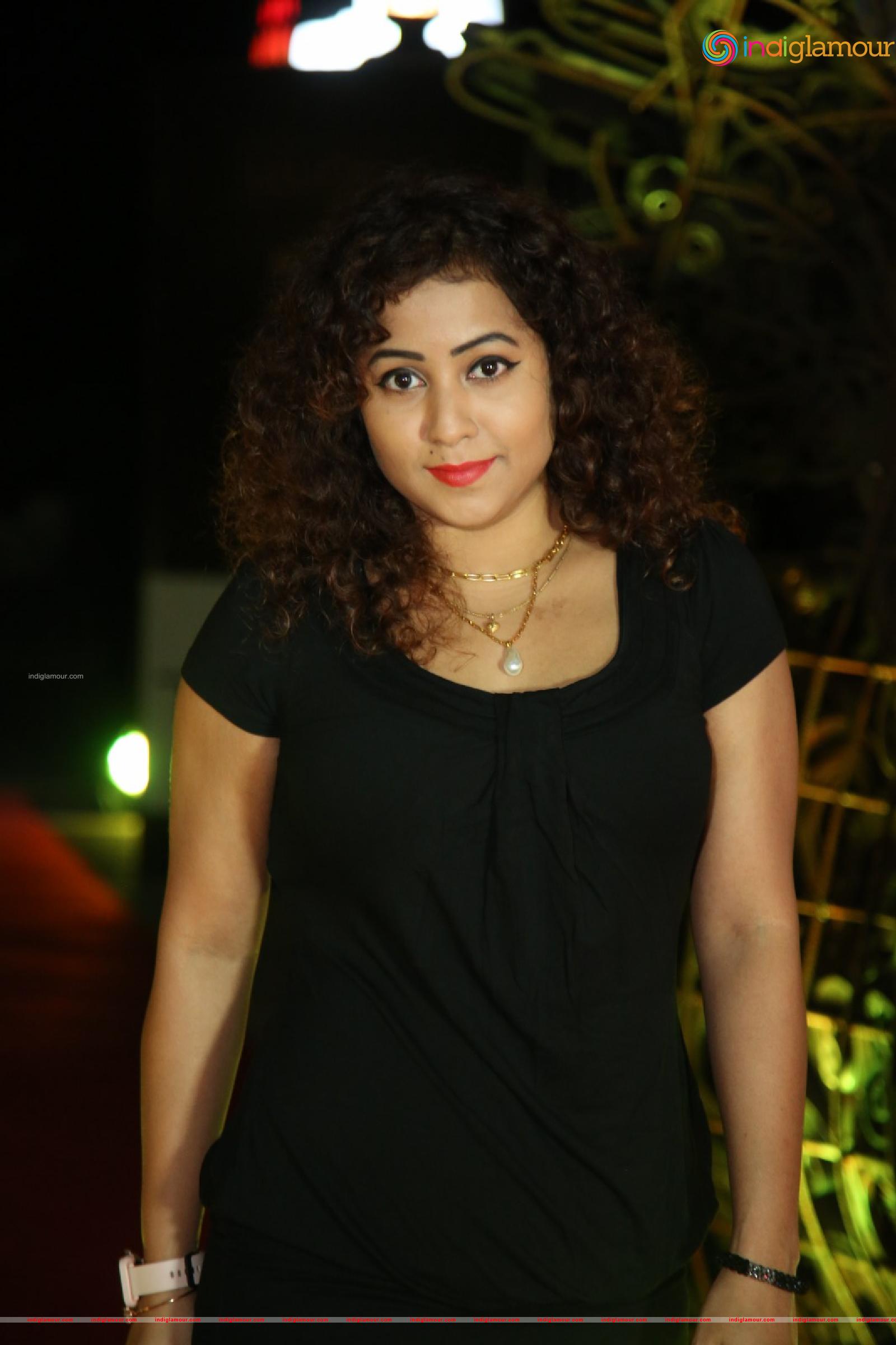 Deepu Naidu Actress hd photo