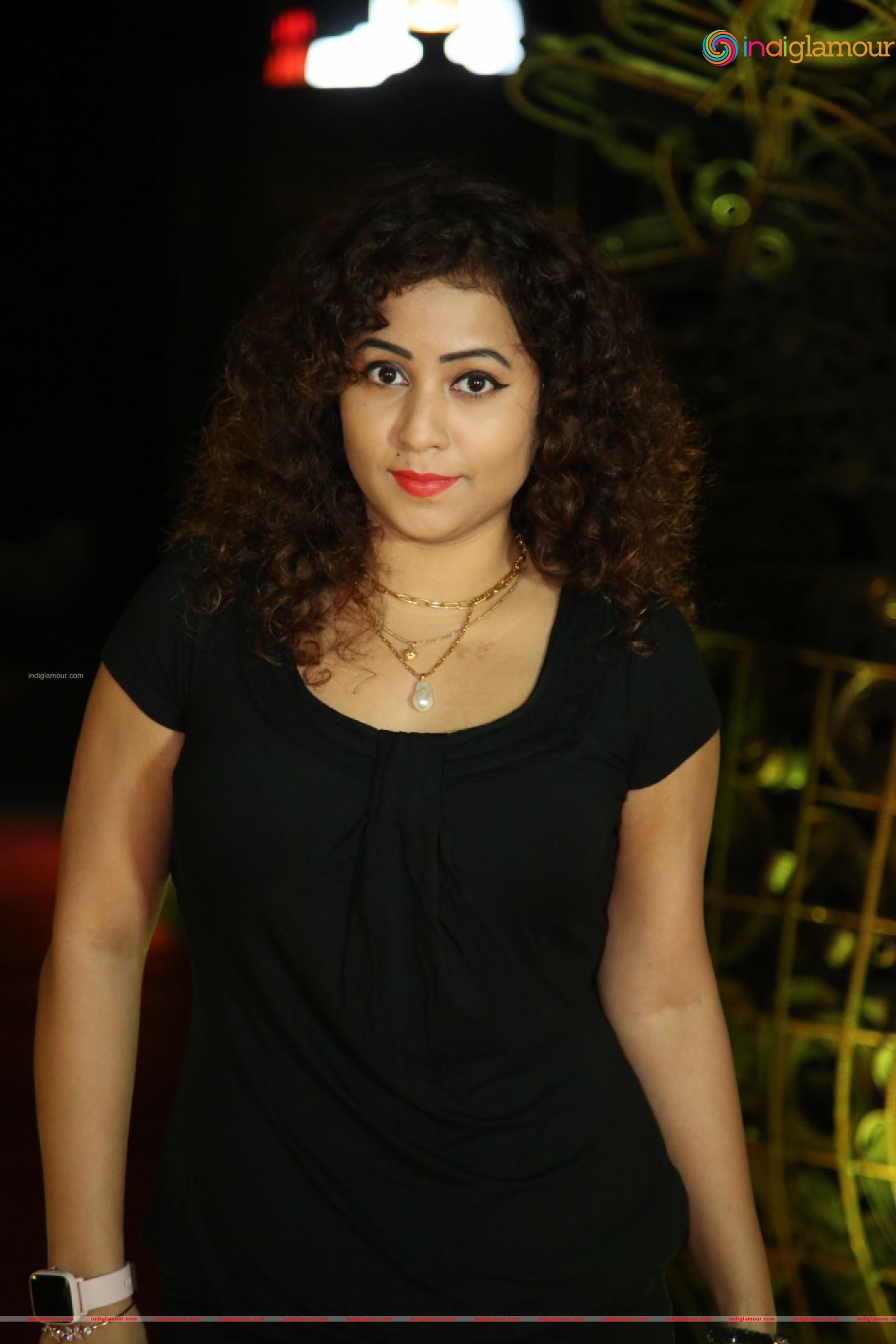 Deepu Naidu Actress hd photo