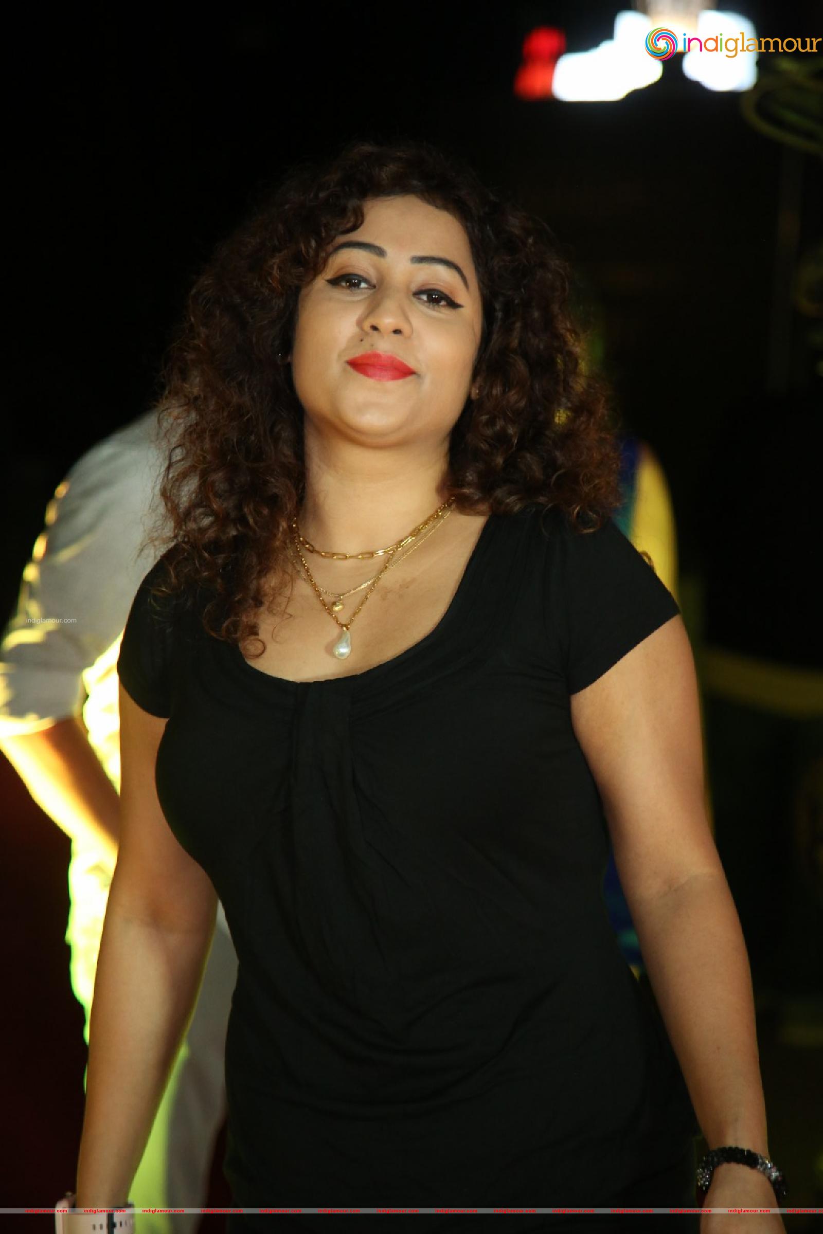 Deepu Naidu Actress hd photo