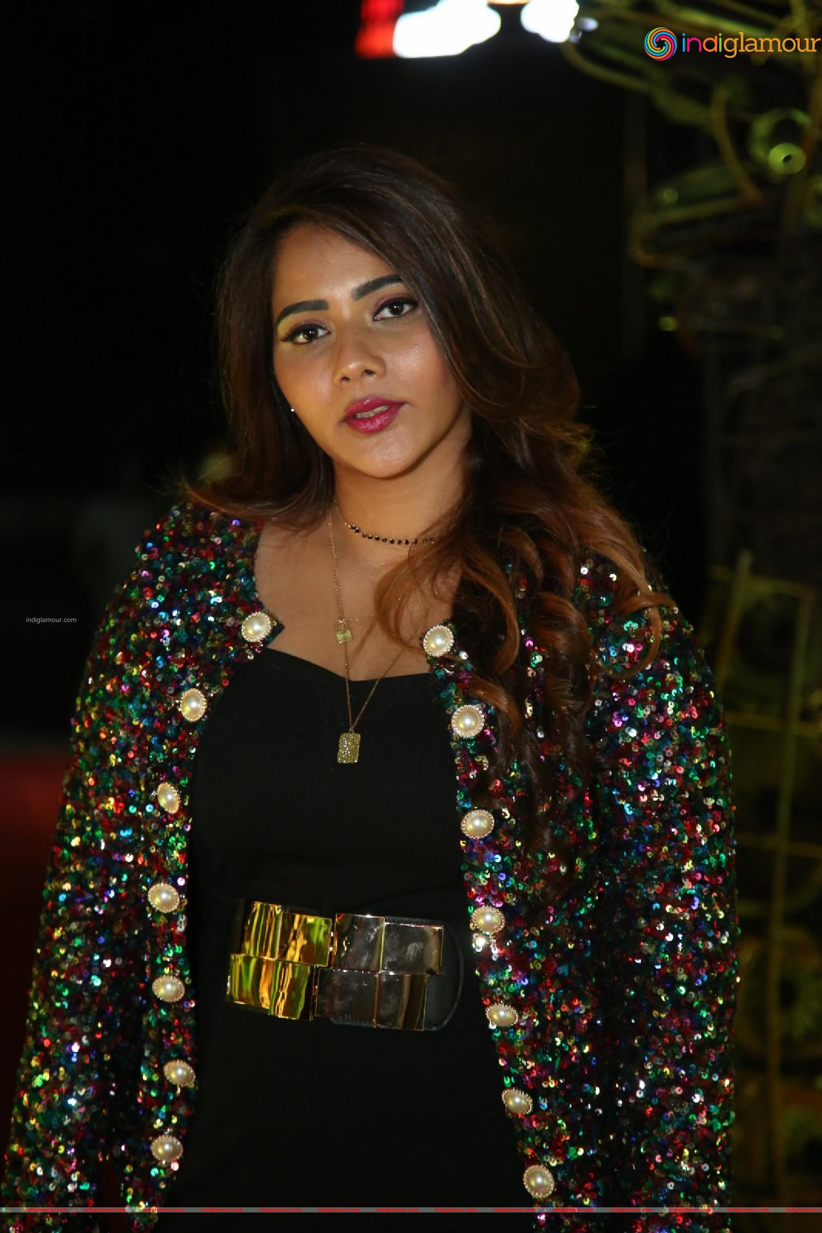 Mithra Actress hd photo