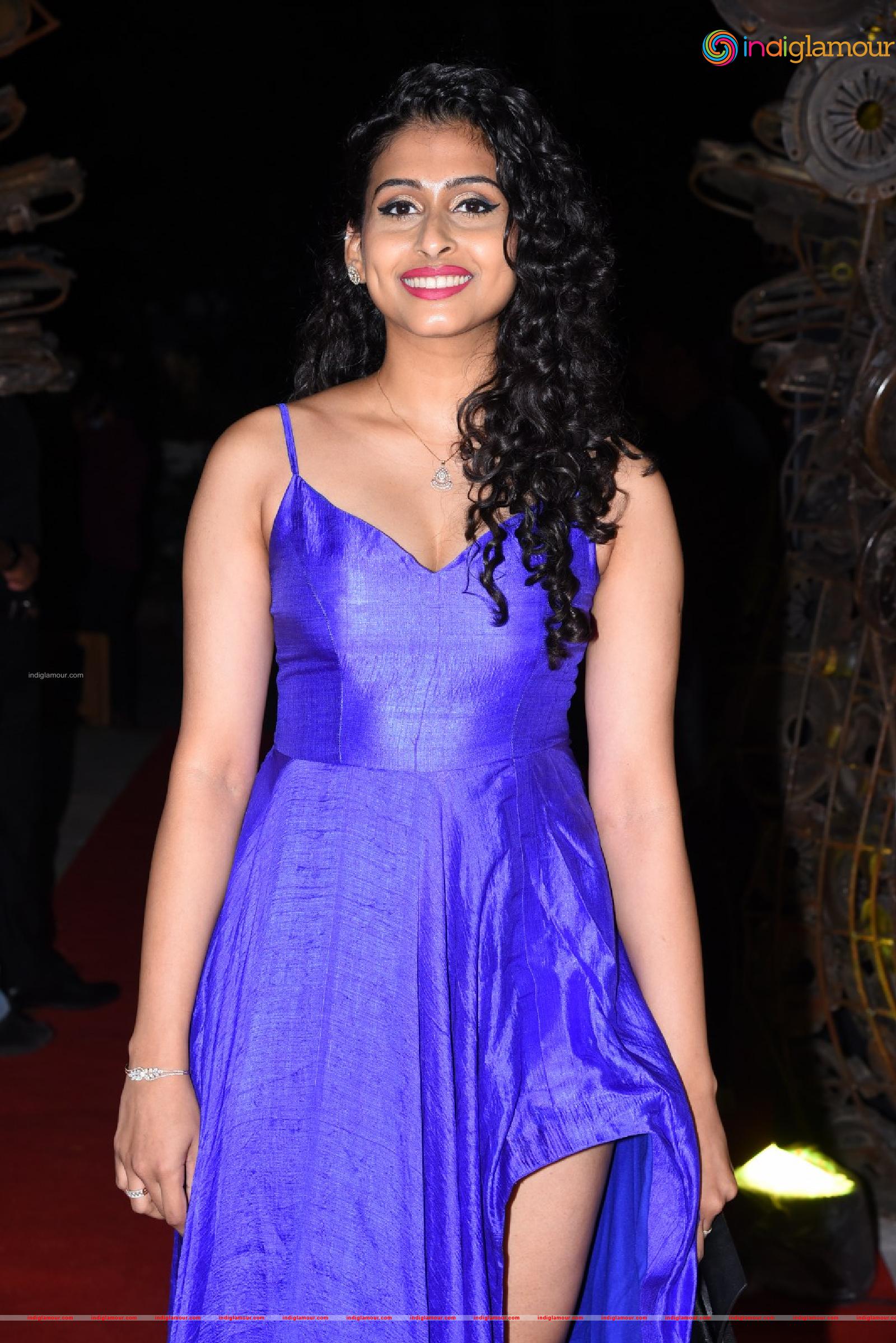 Nithya Naresh Actress hd photo