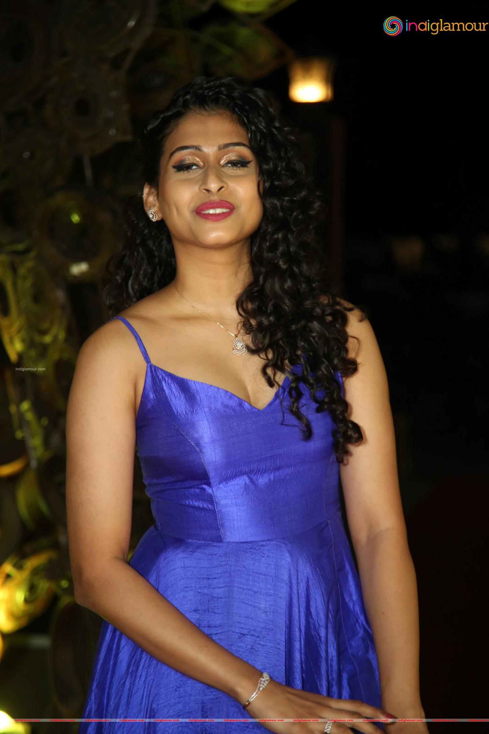 Nithya Naresh Actress hd photo