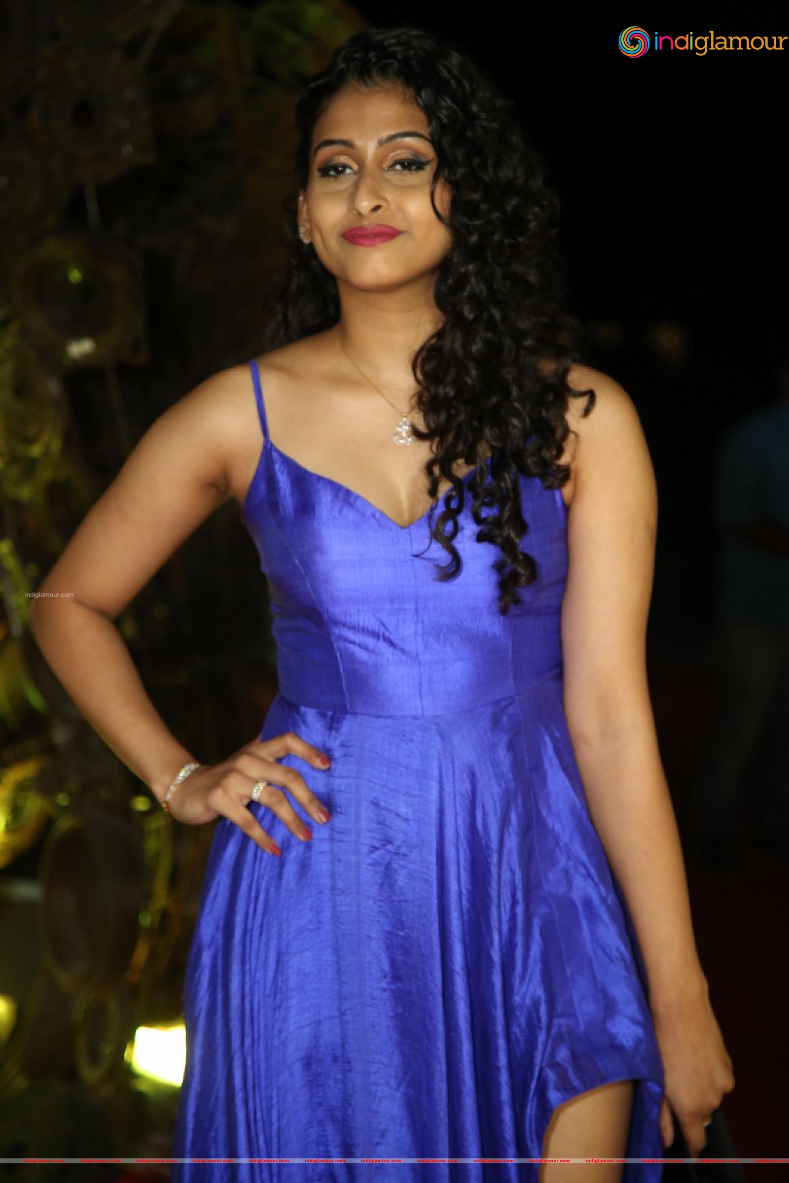Nithya Naresh Actress hd photo
