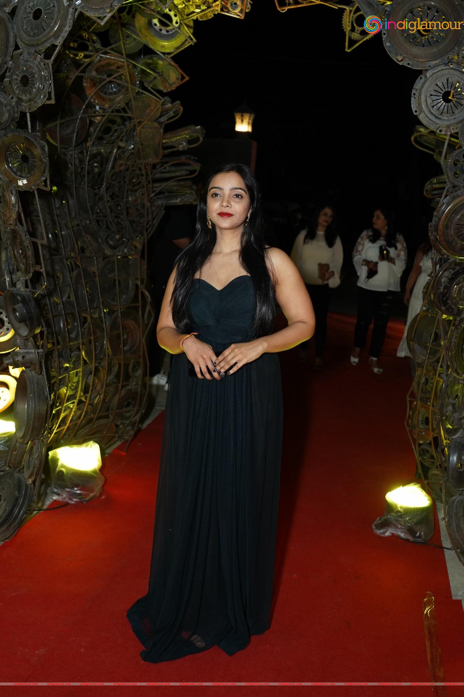 Nithya Shetty Actress hd photo