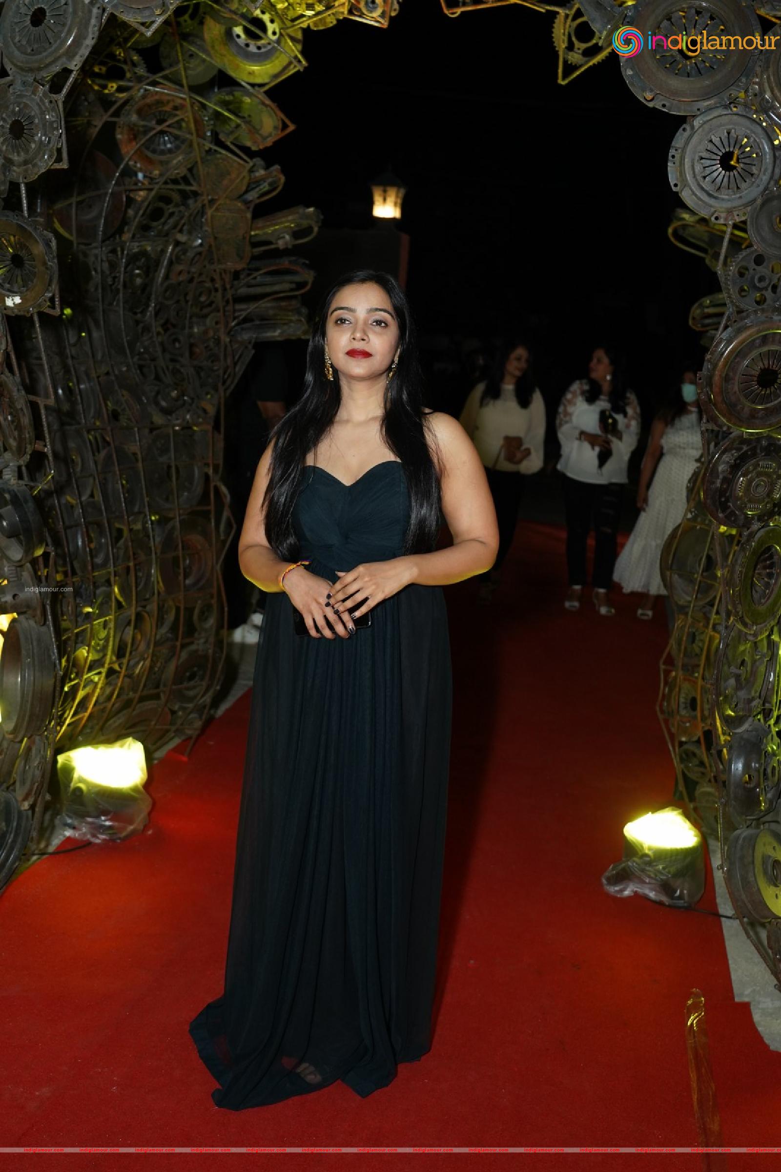 Nithya Shetty Actress hd photo